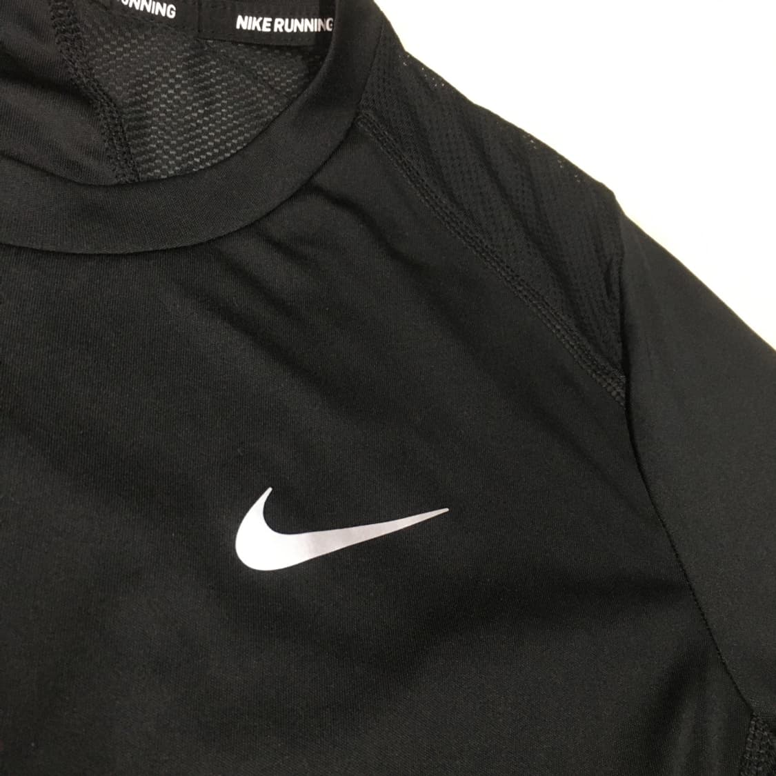 나이키 여성 드라이핏 롱슬리브 DD10 상품이미지2