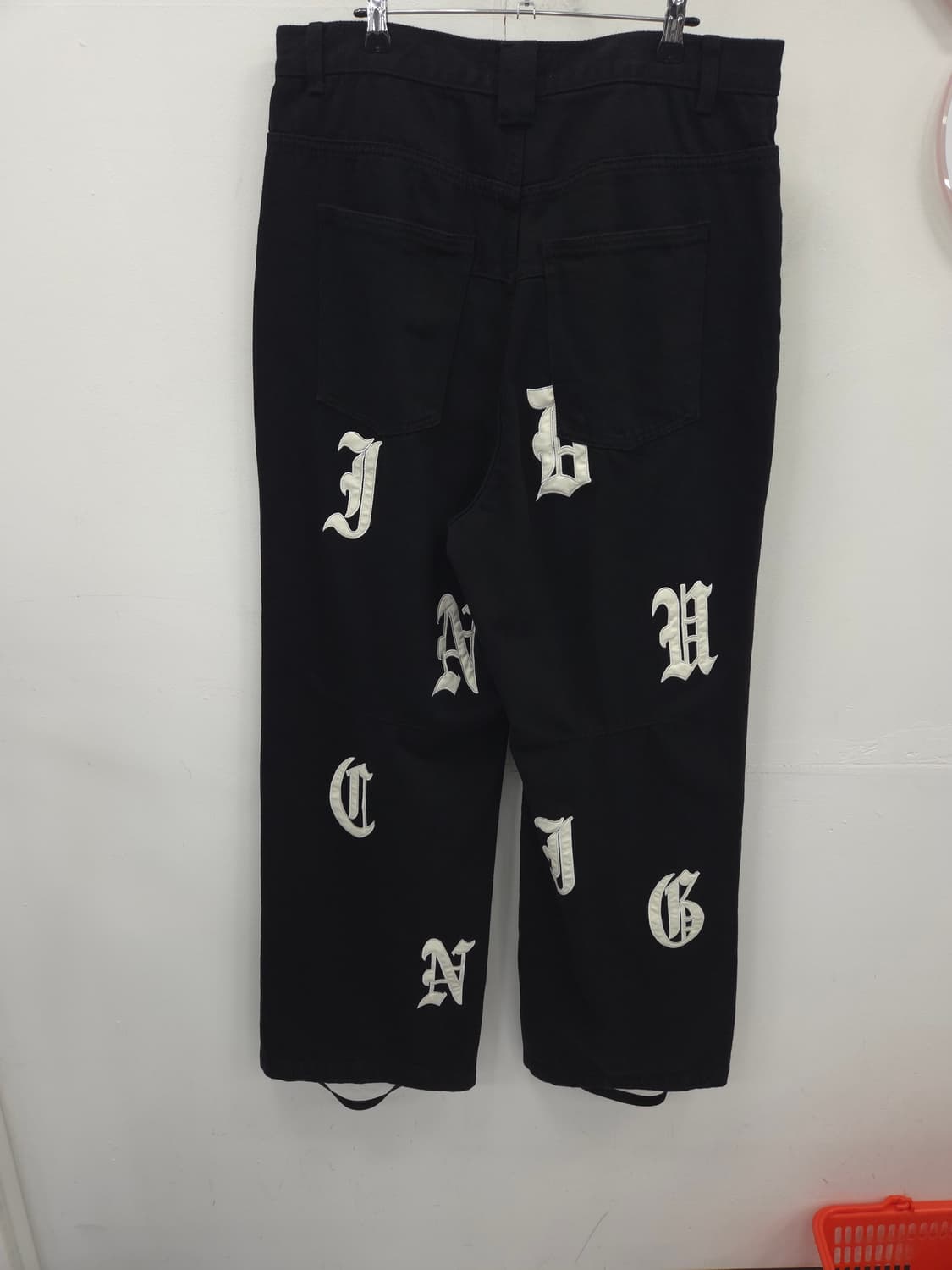 XL 스키즘인듀싱 레터링 패치 블랙진 상품이미지8