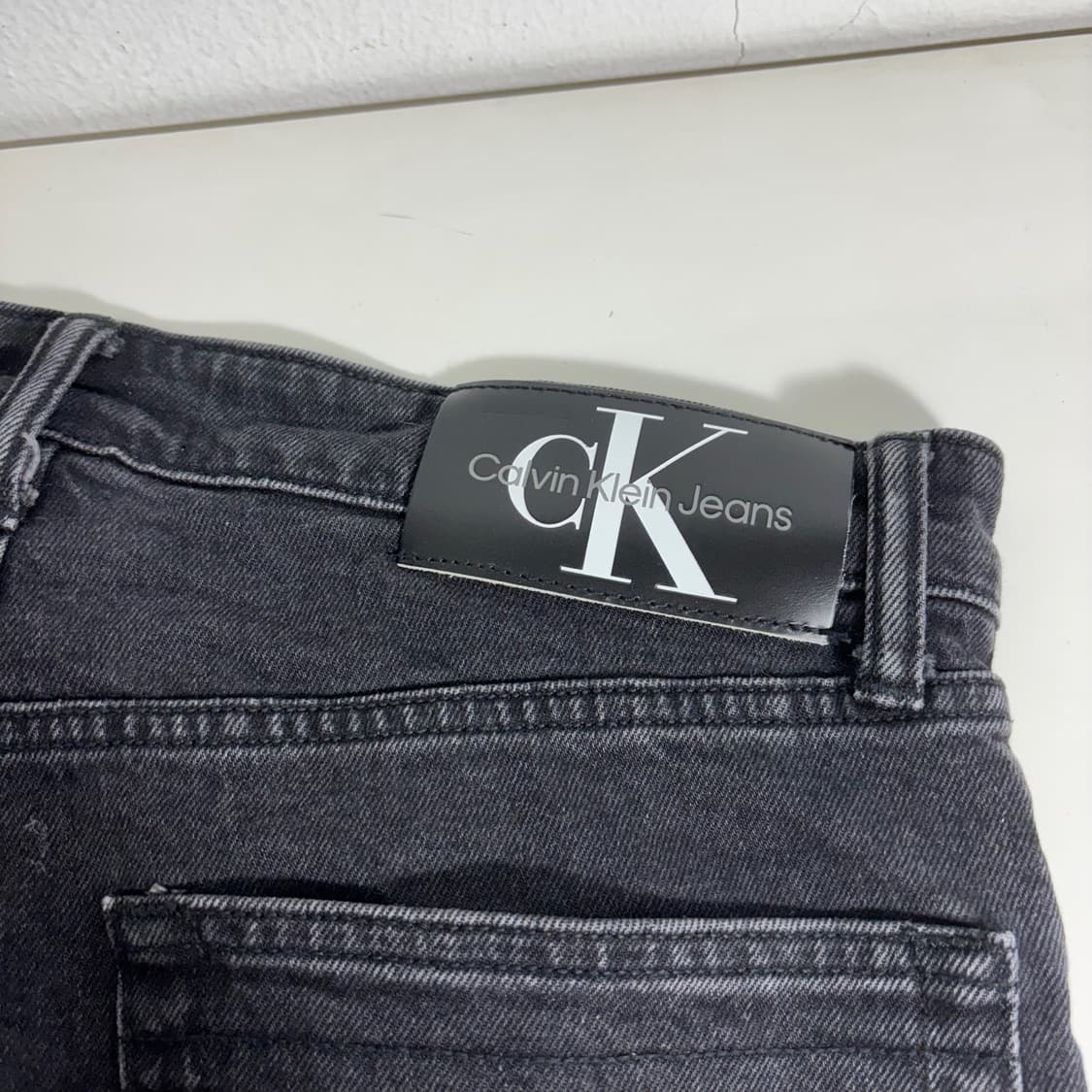 M 켈빈클라인 CK 슬림핏 블랙진  상품이미지2