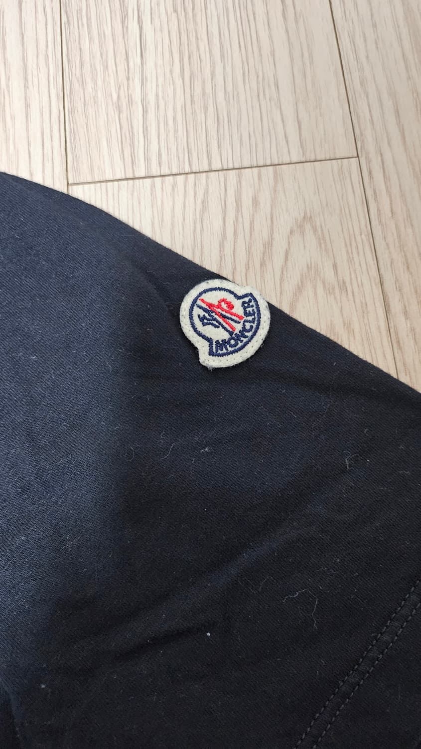 [B] 몽클레어 남성 티셔츠 블랙 M 상품이미지3