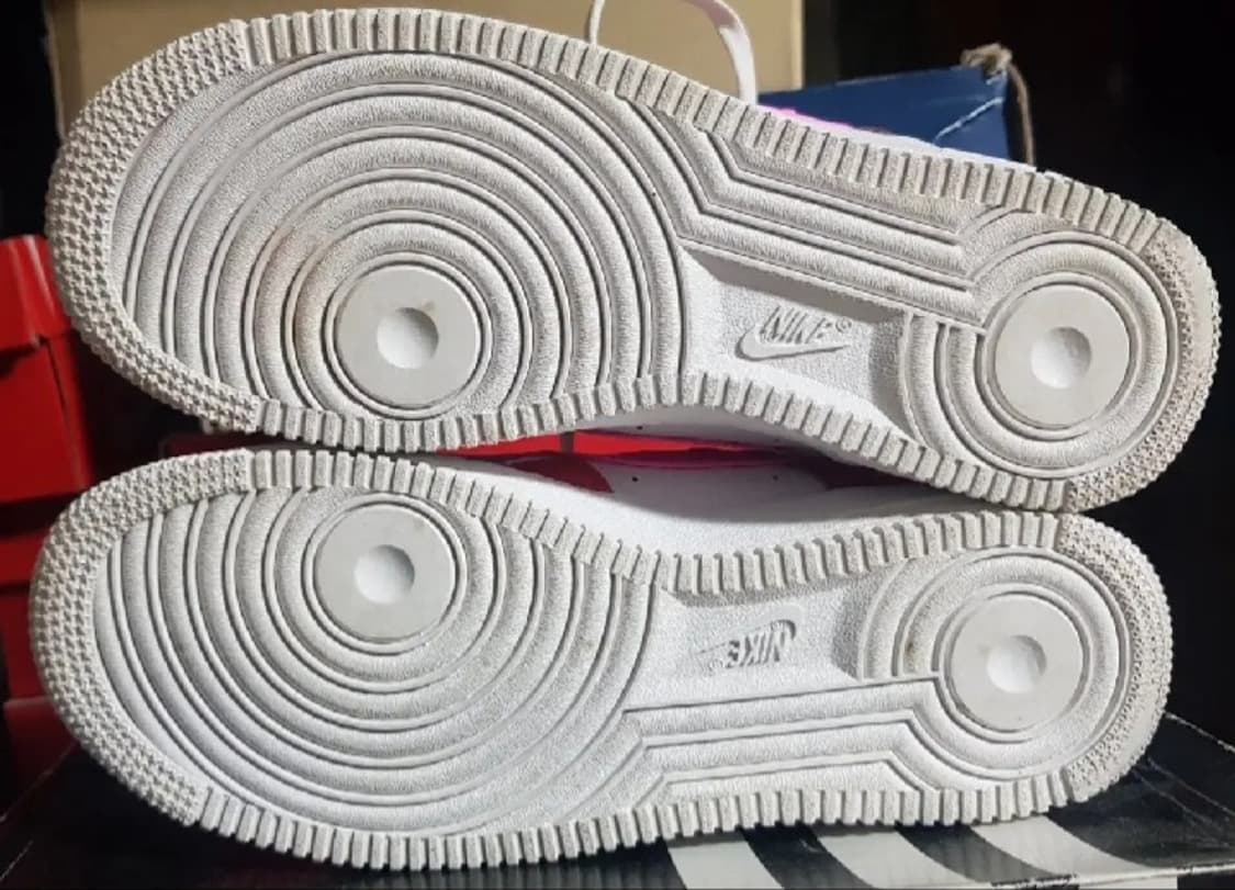 나이키 에어포스1 발렌타인 LV8 24 상품이미지7