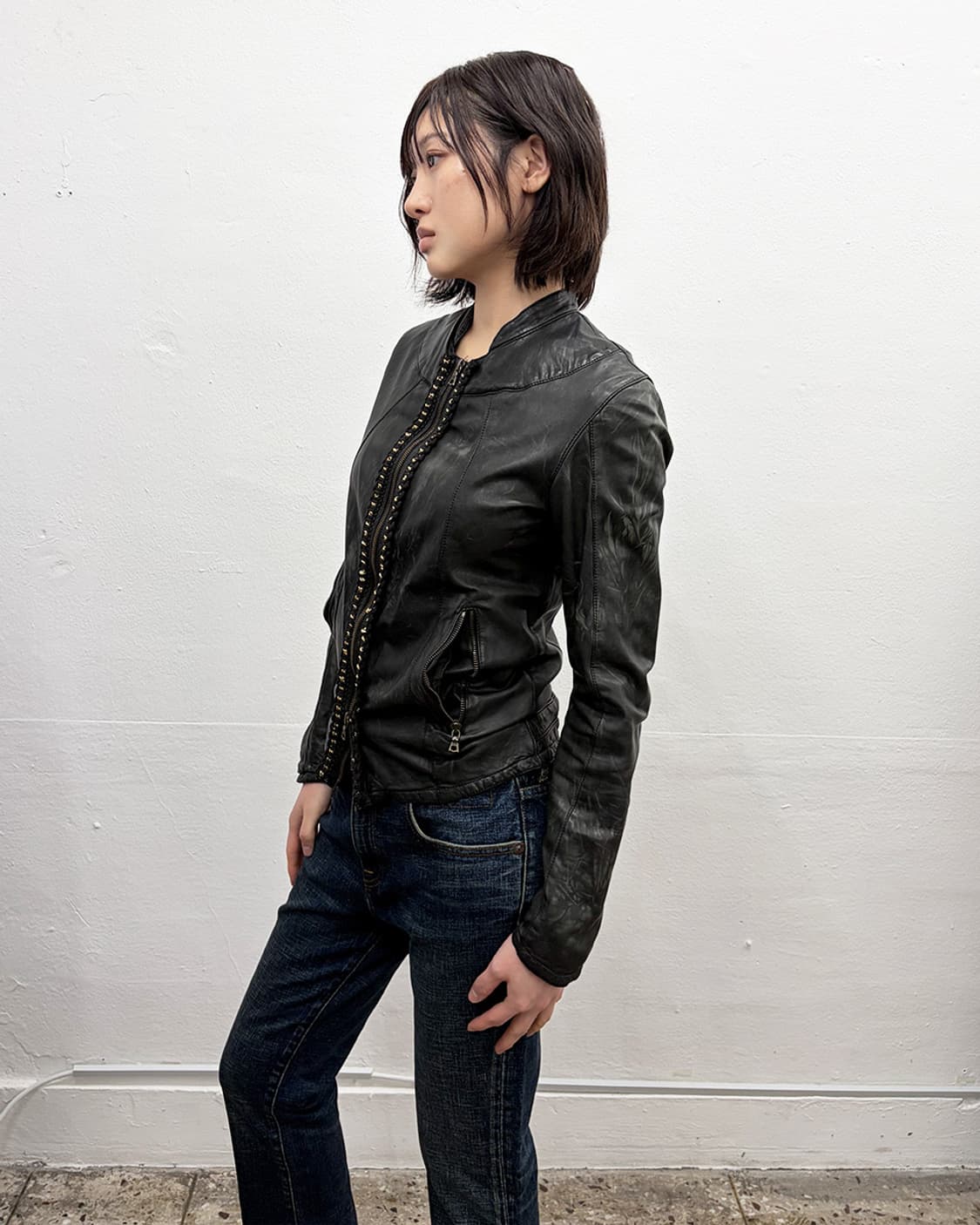 드롬 체인 트리밍 레더 자켓 상품이미지3