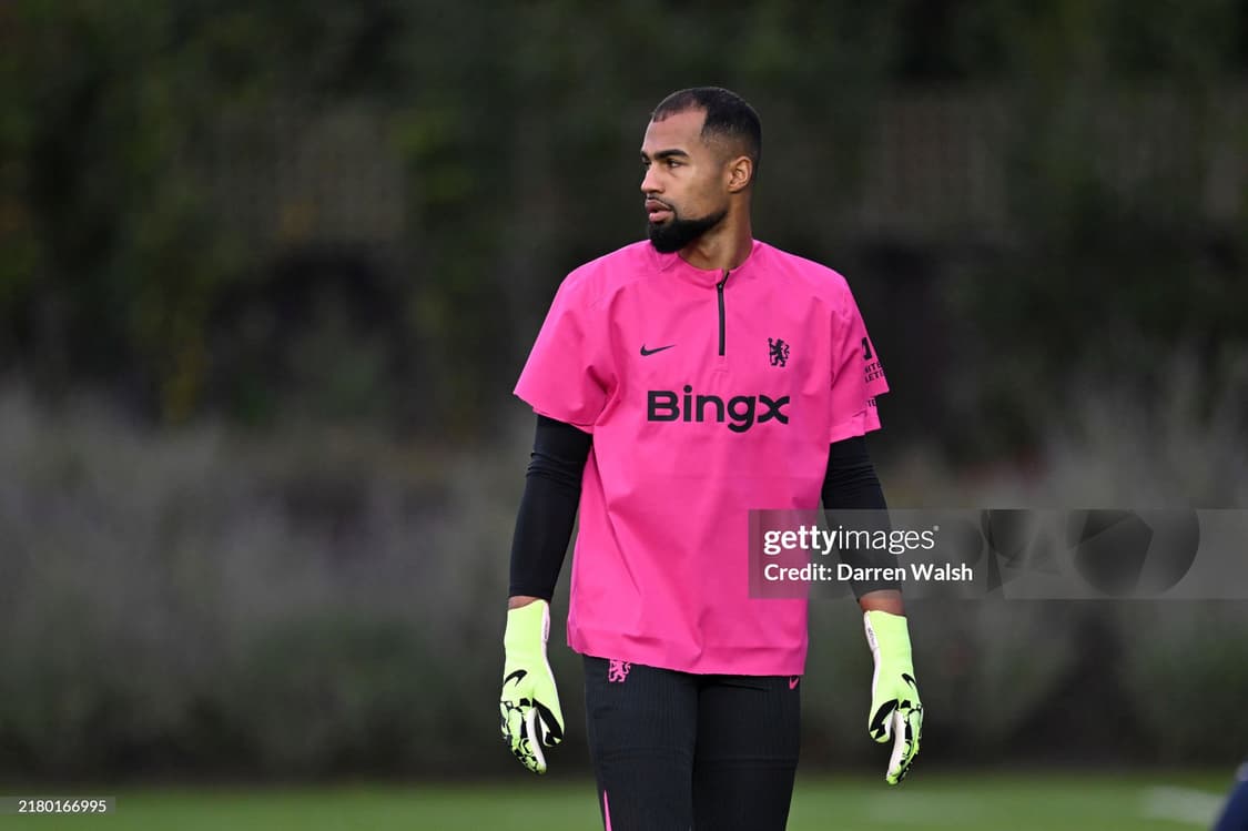 2425 나이키 첼시 유로파 지급용 스톰핏 쉴드탑 트레이닝 상품이미지6