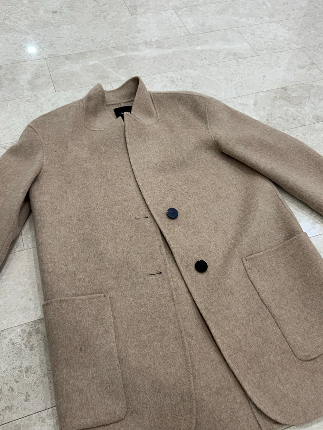 Theory 미디 블레이저 코트 상품이미지1