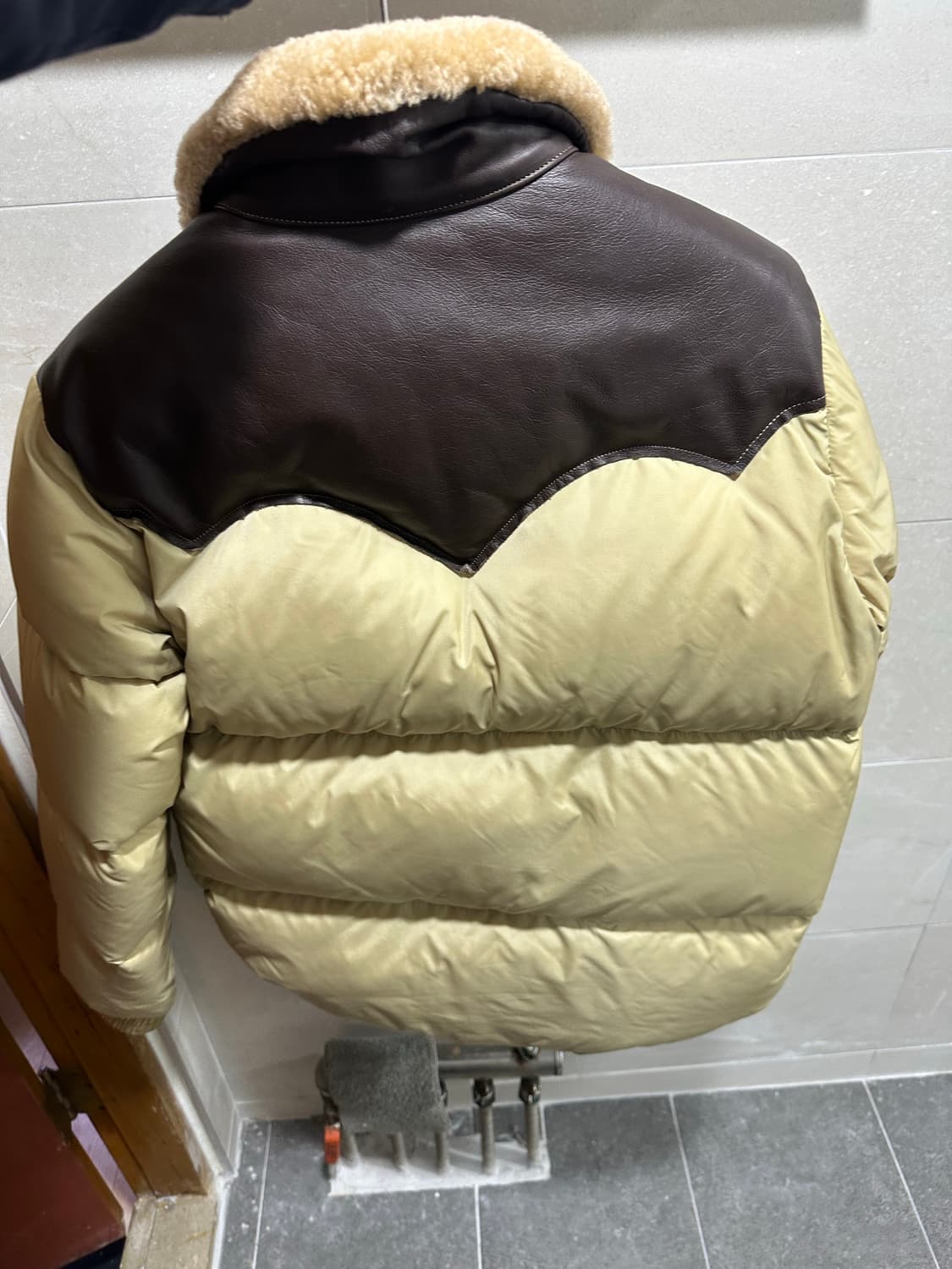 록키마운틴페더베드 크리스티패딩 42 상품이미지4