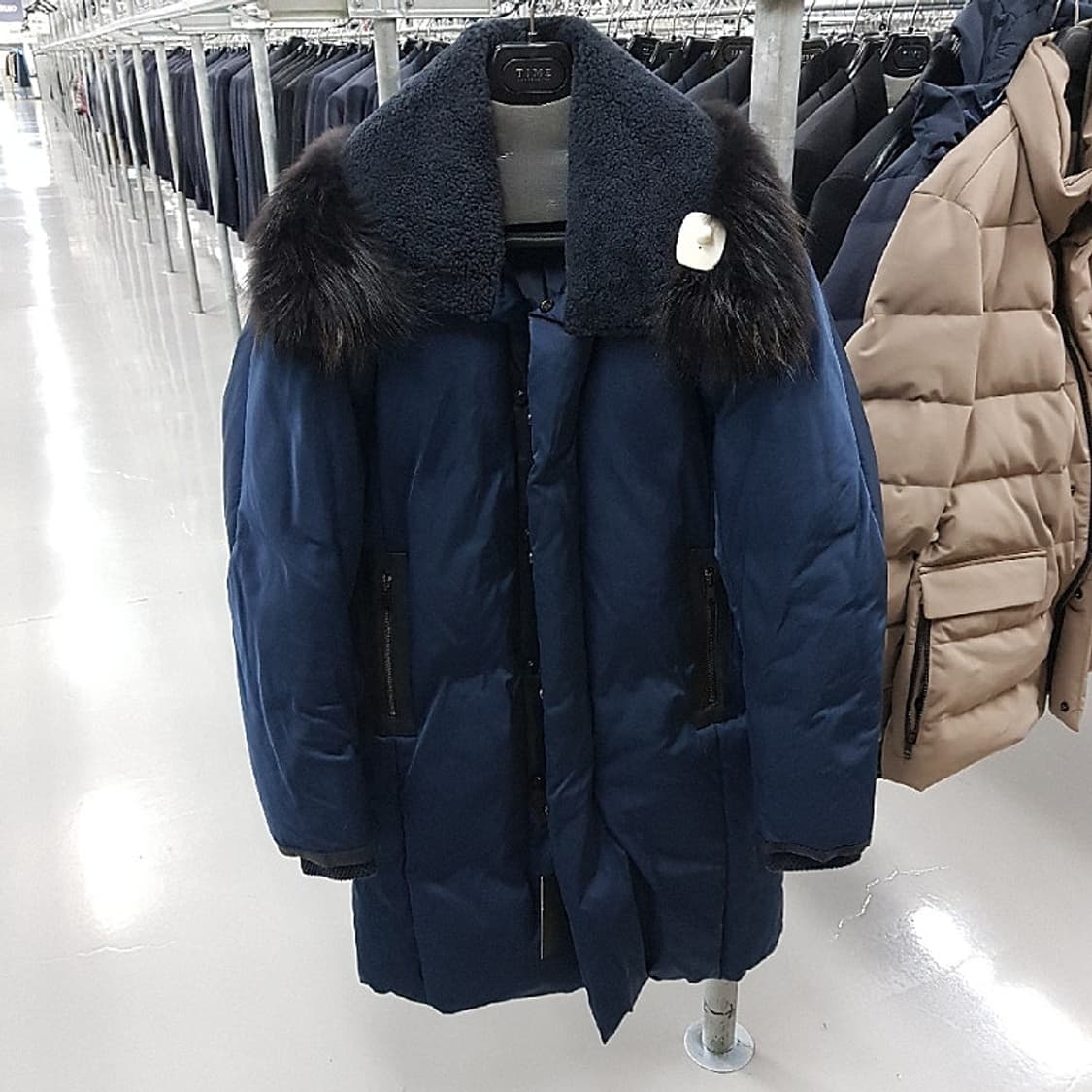 시스템 옴므 양털 너구리퍼 가죽 구스다운 롱패딩 상품이미지8