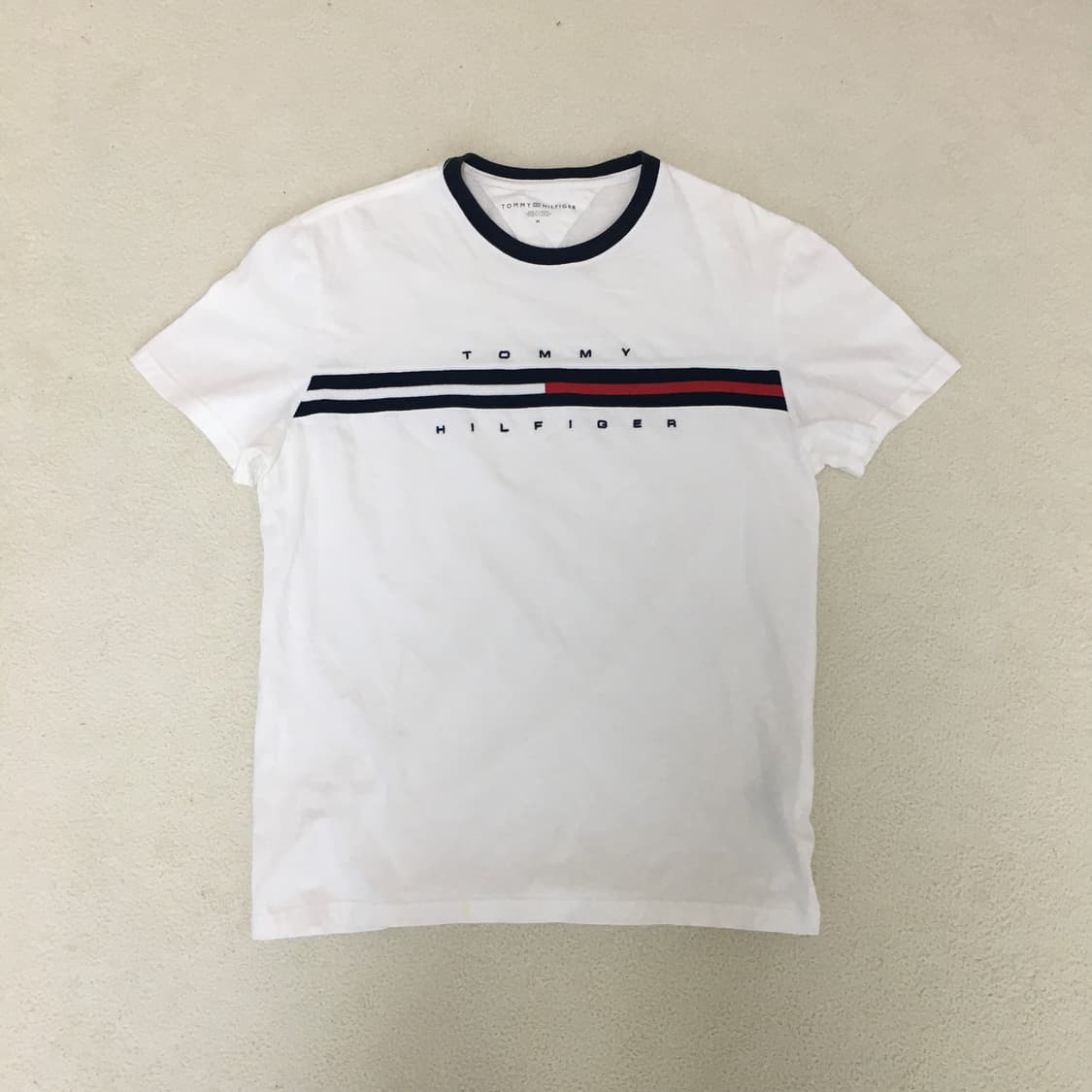 타미힐피거 반팔티셔츠 상품이미지2