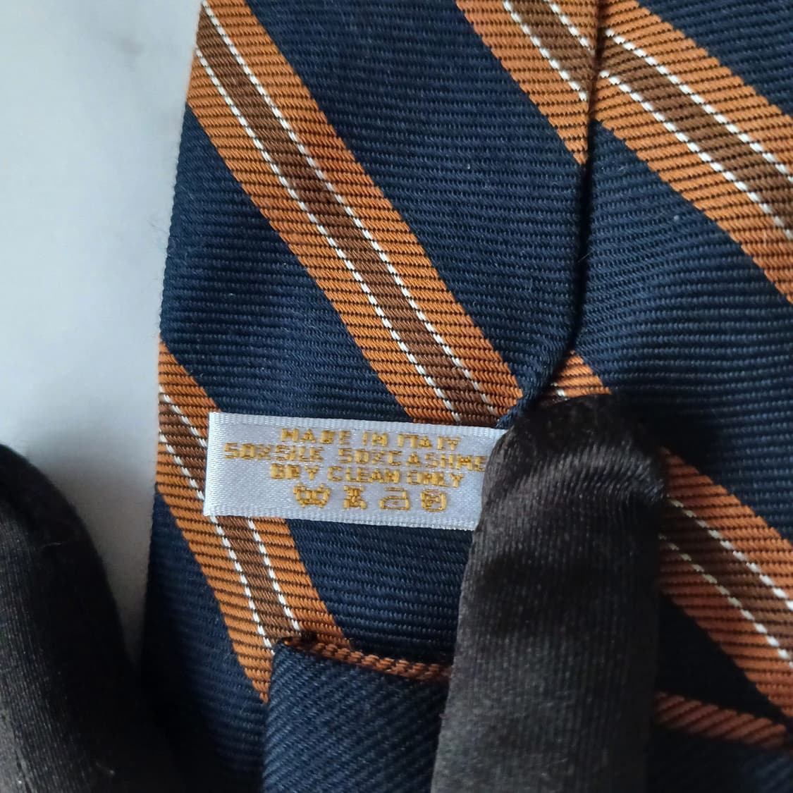 불가리 실크&캐시미어 세븐폴드 넥타이 9.7cm A+등급 A19148
 상품이미지10