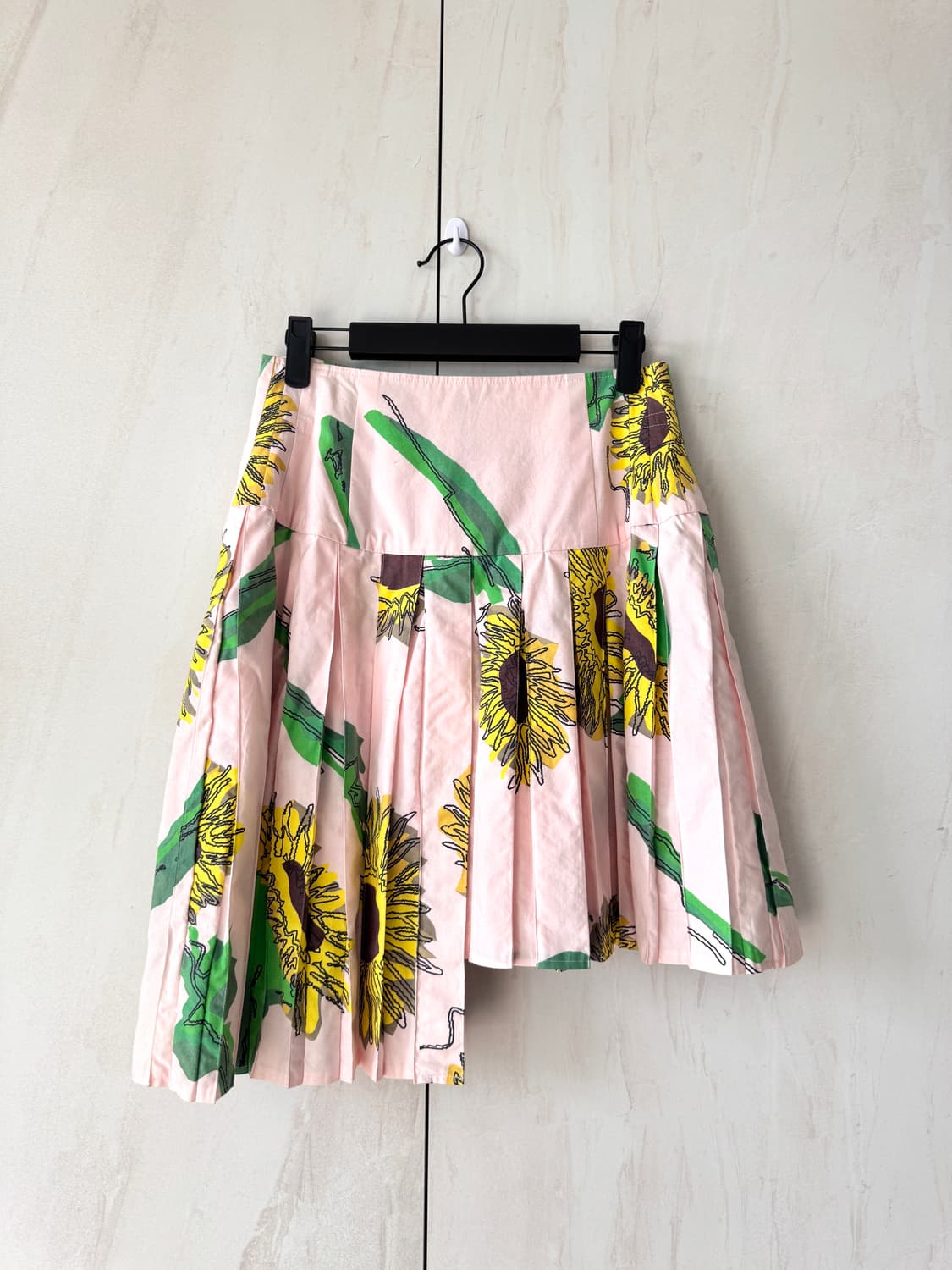 새상품 컨디션Julien David 해바라기 스커트 S(55사이즈) 상품이미지2