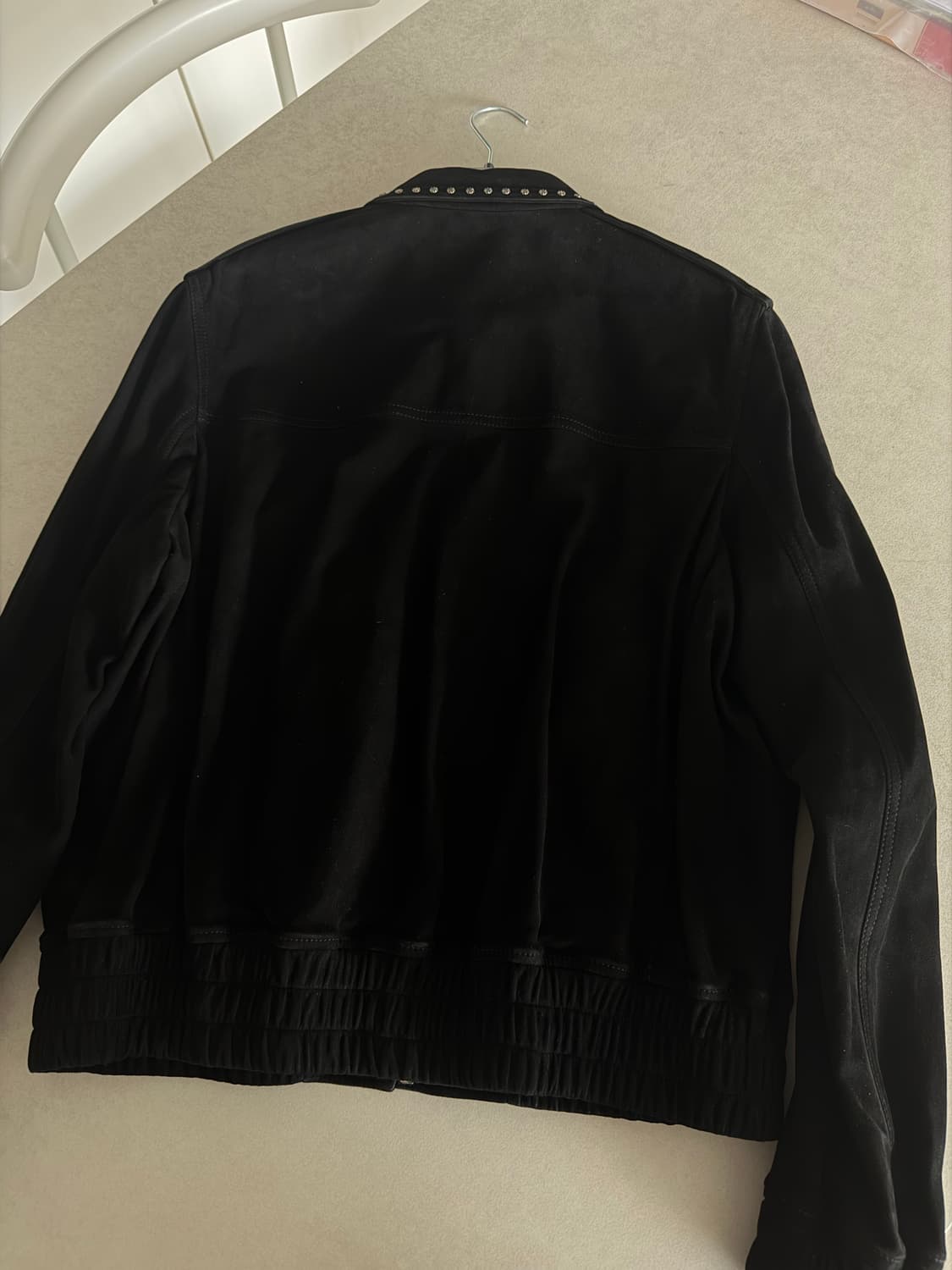 생로랑 스터드 스웨이드 자켓 54 상품이미지4