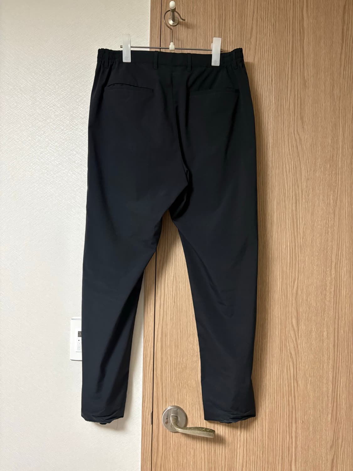 유니클로 x 띠어리 슬랙스 M 사이즈 상품이미지2