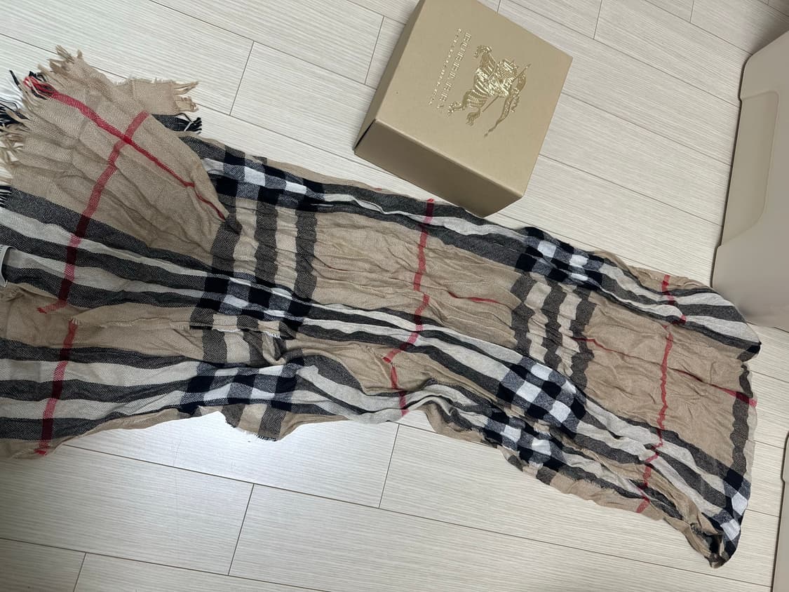 버버리 머플러 상품이미지2