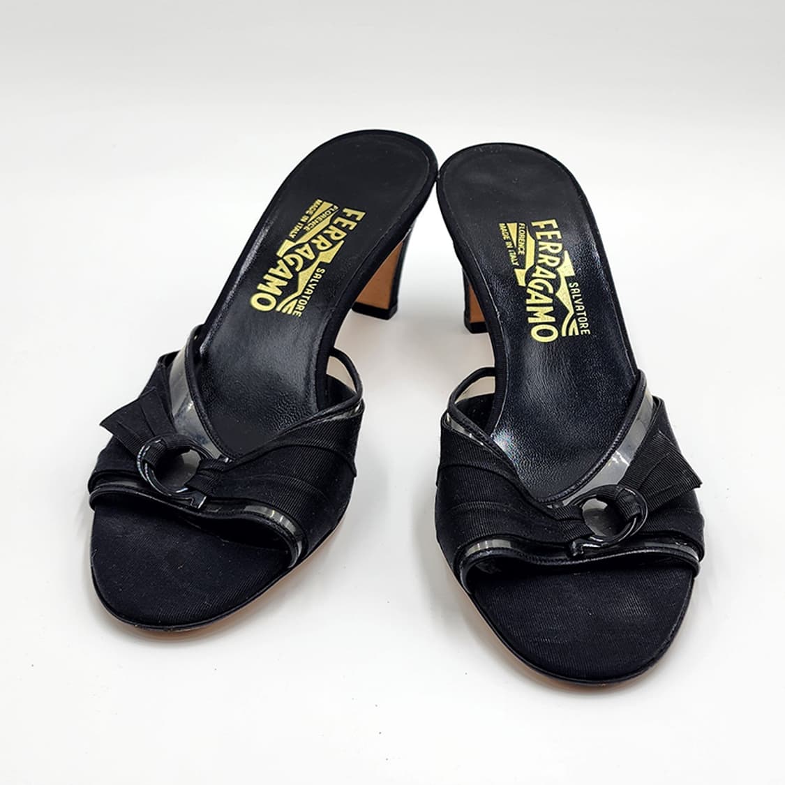 페라가모 빈티지 블랙 클리어 플라스틱 오픈토 슈즈 7 상품이미지1