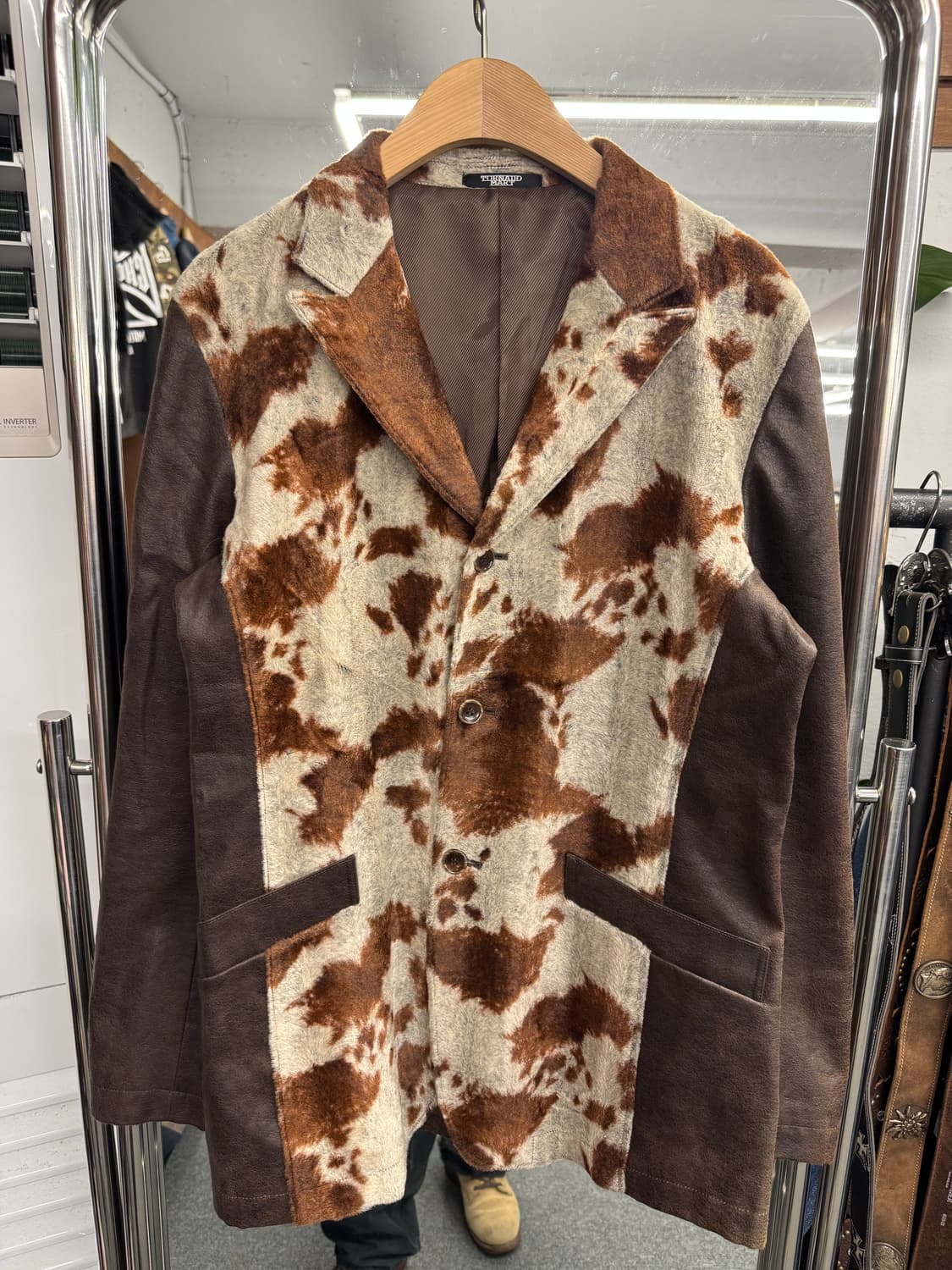 토네이도 마트 카우 패턴 블레이저 가죽자켓 상품이미지1