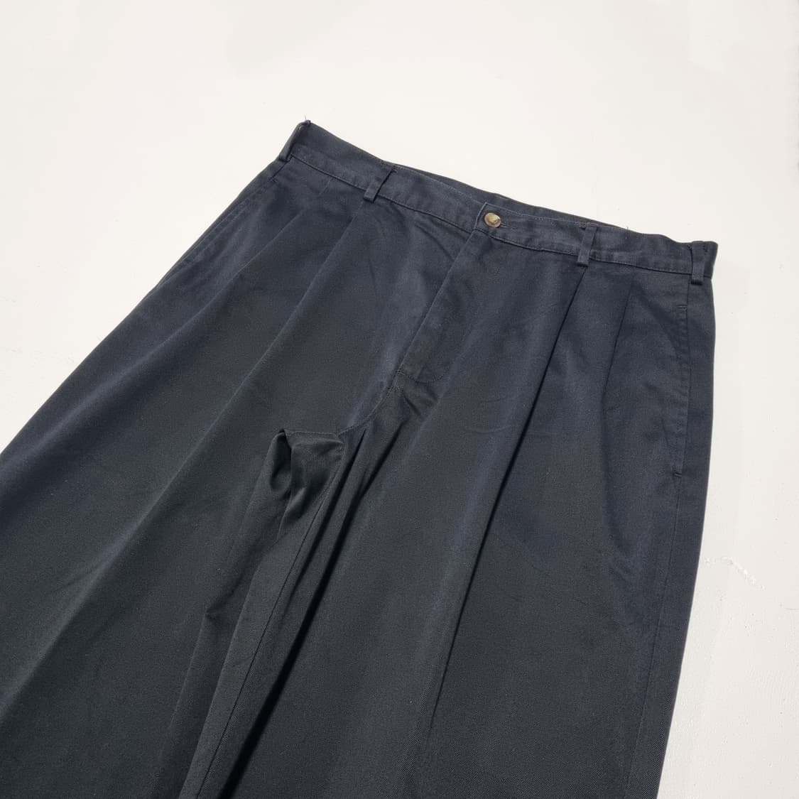 LANDS END 투턱 와이드 치노팬츠 블랙 - 33 상품이미지4