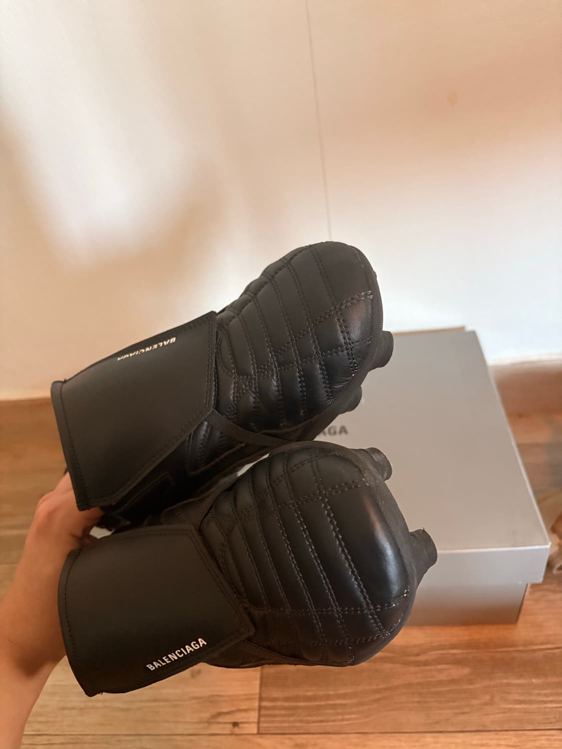 발렌시아가 사커 블랙 상품이미지4