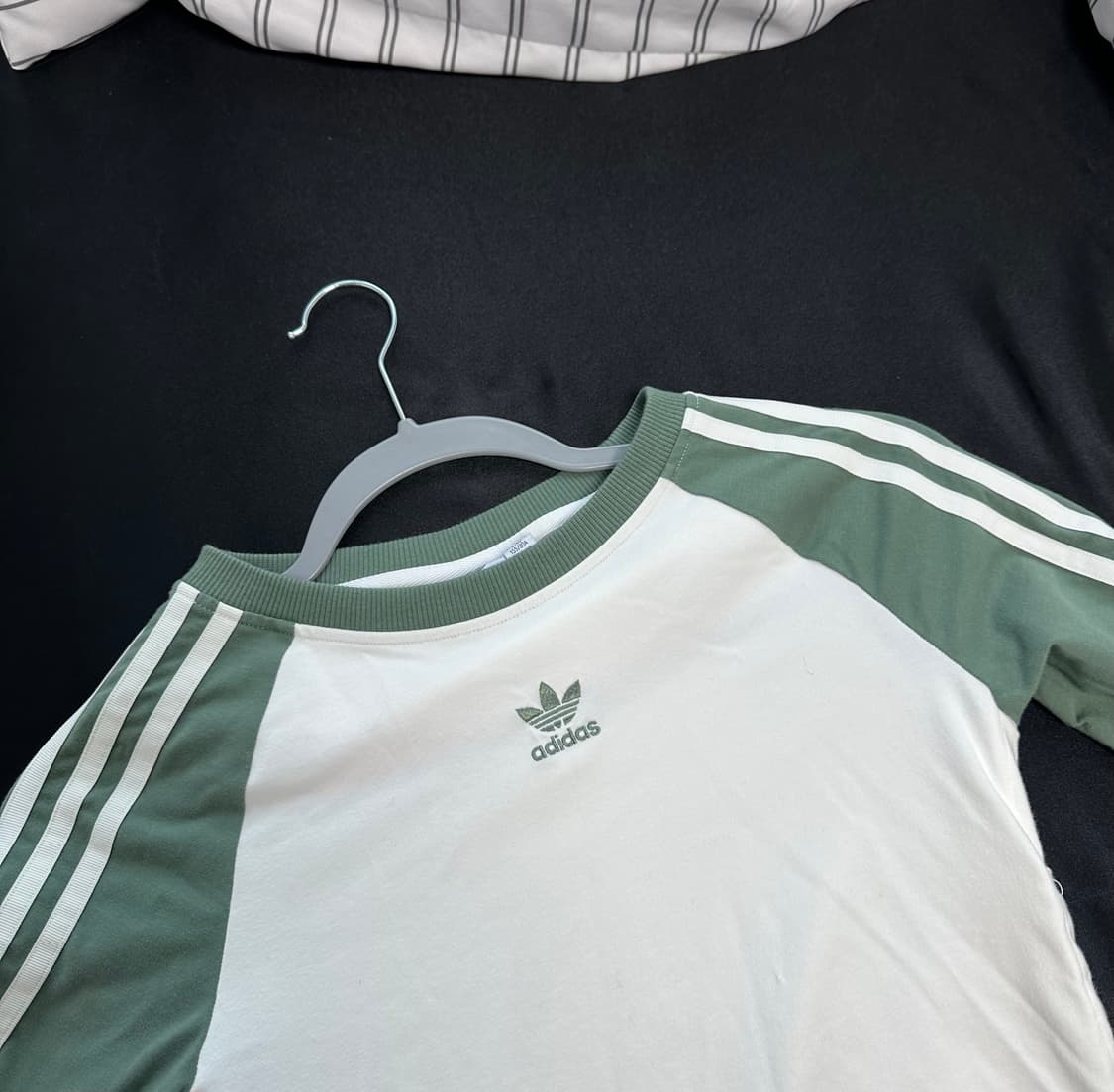 아디다스 슬림핏 긴팔 상품이미지1