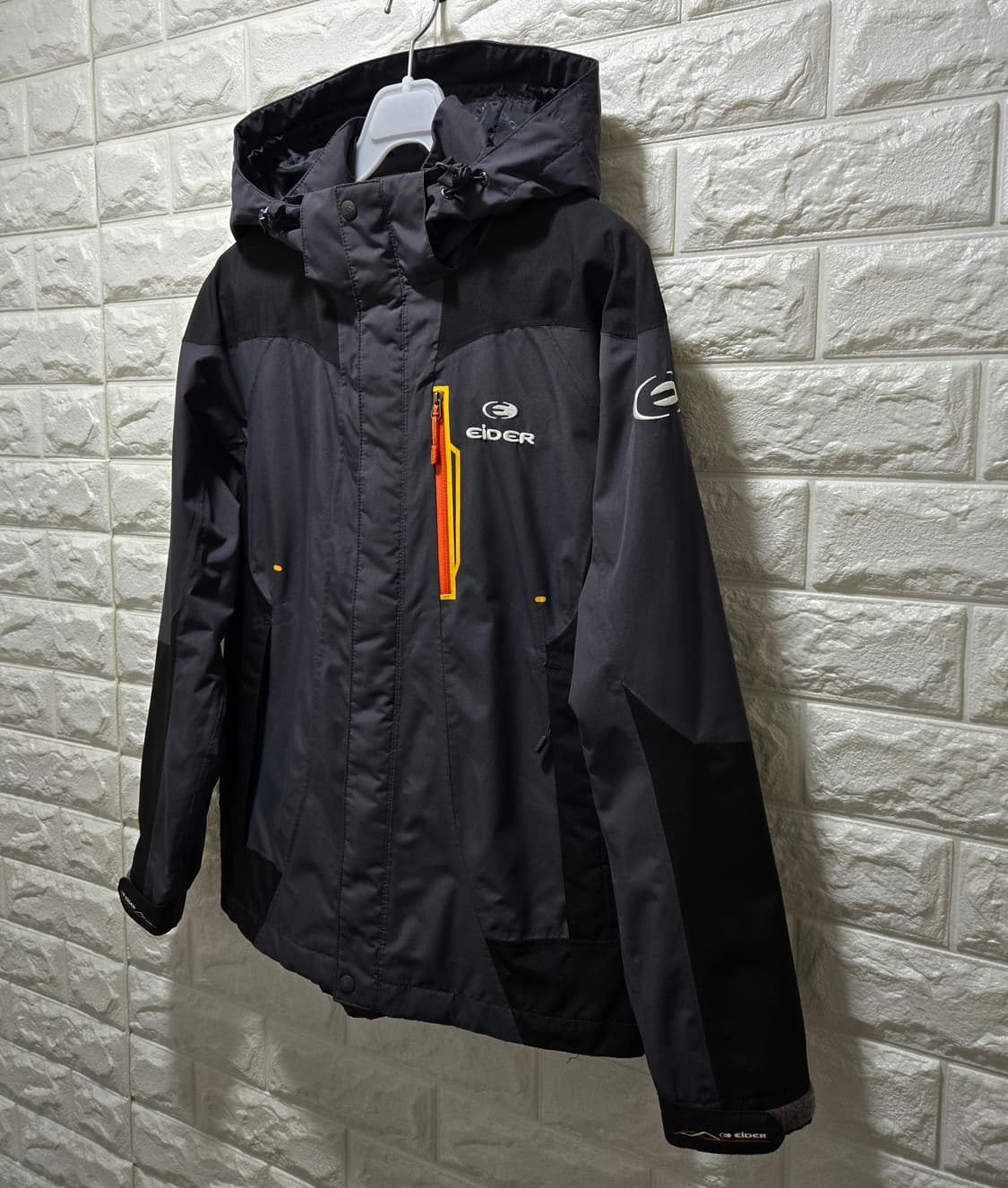 아이더 보레알리스2 디펜더 바람막이 자켓 90 상품이미지3