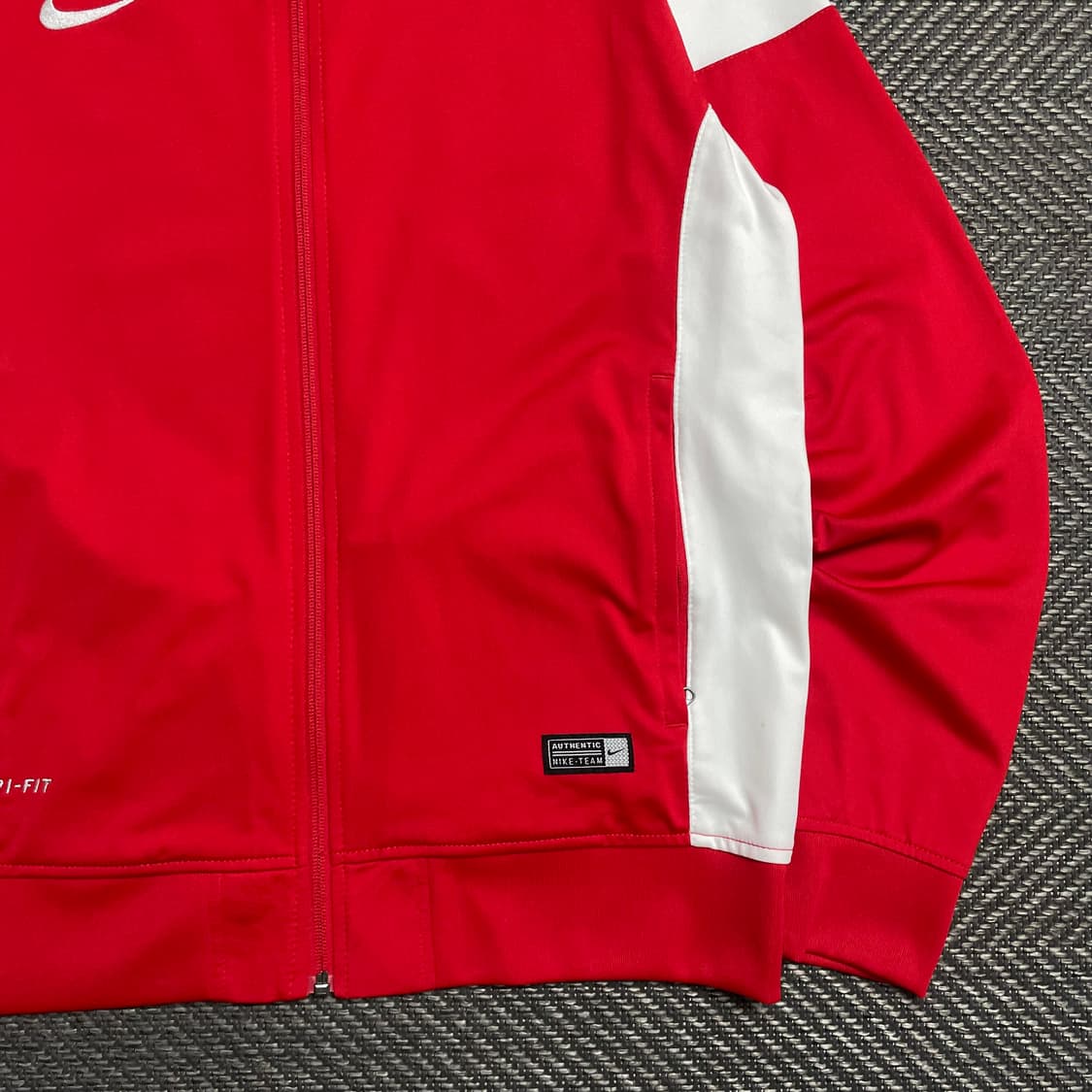 나이키 드리이핏 스우시 자수 배색 트랙탑 져지y 5207 상품이미지4