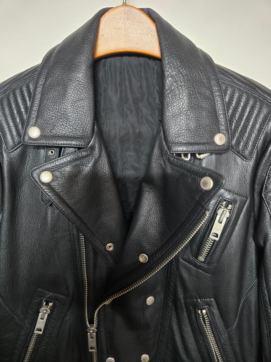 블랙 크롭  양가죽 라이더 자켓100 상품이미지4