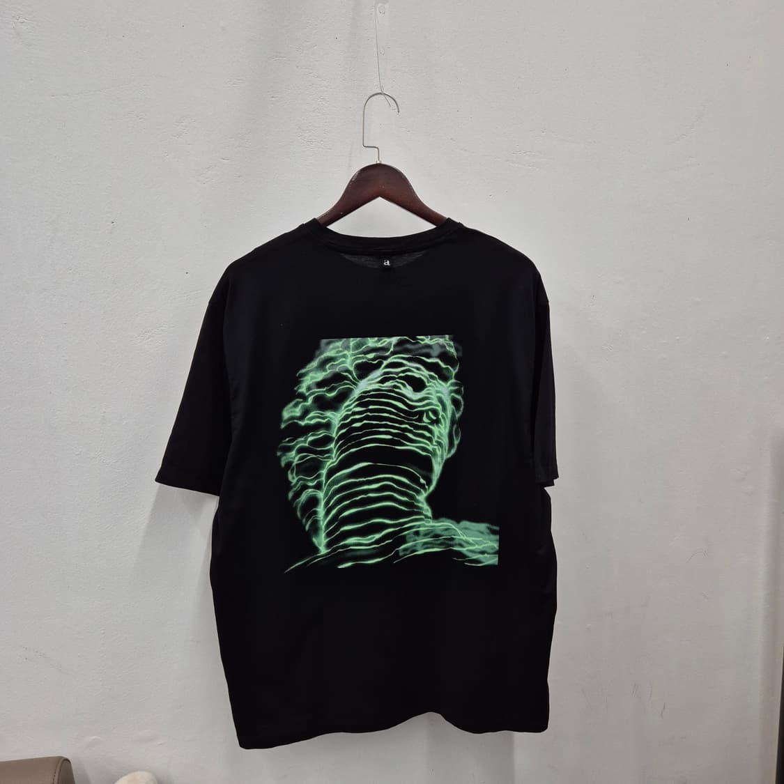 알레그리 다비드 그래픽 반팔 L 상품이미지3