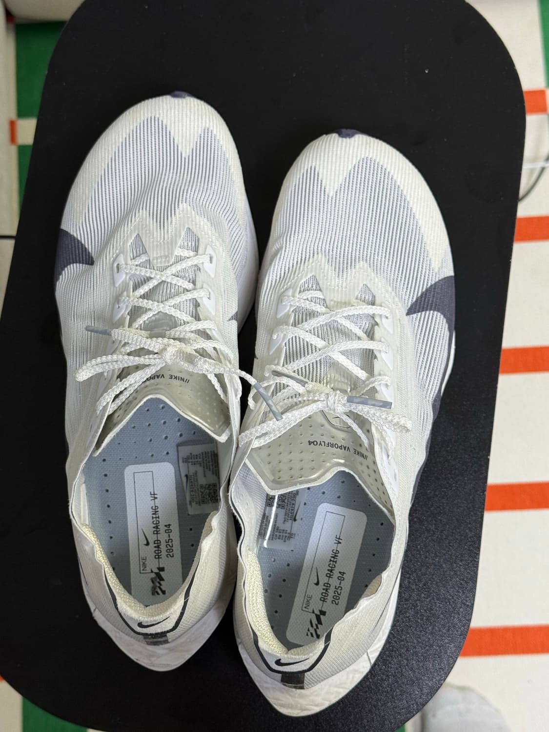 나이키 줌X 베이퍼플라이 넥스트% 4 화이트 그리드아이언 280 상품이미지2