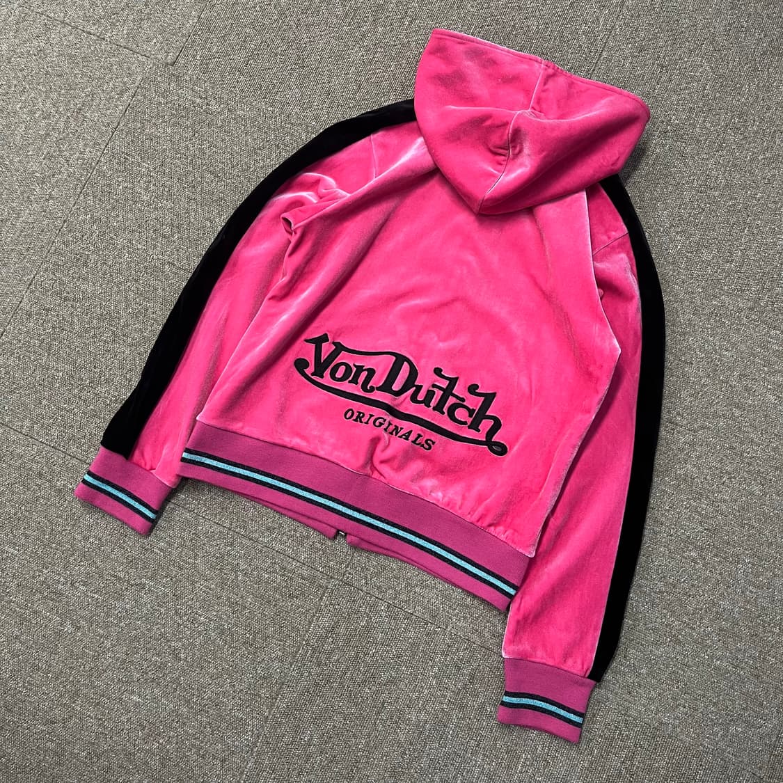  본더치 y2k 벨벳 후드집업 상품이미지1