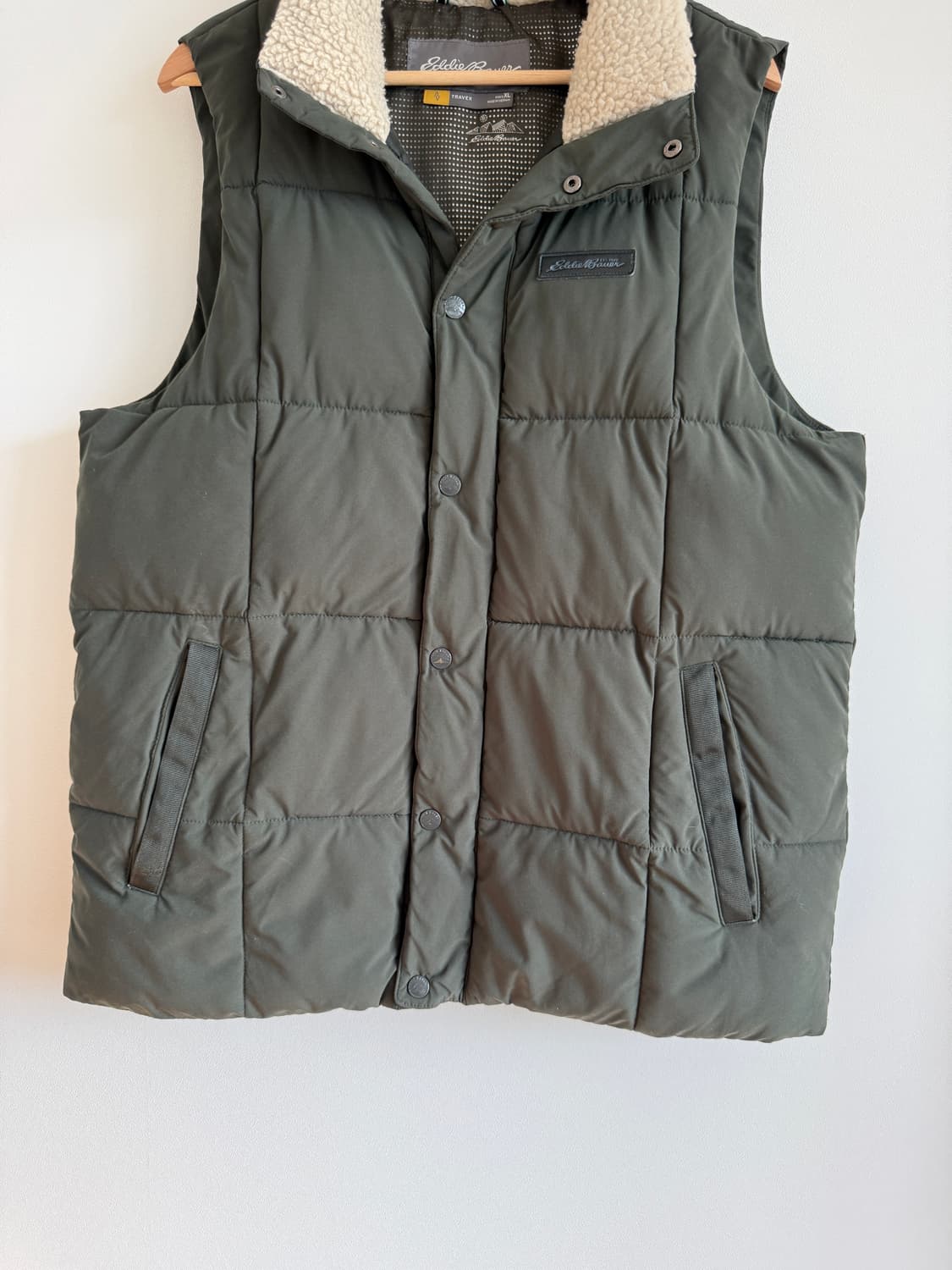 에디바우어(Eddie Bauer) 패딩 베스트 상품이미지3