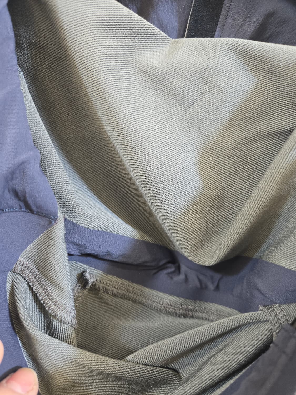 아크테릭스 감마 LT소프트쉘 자켓 그레이 상품이미지8