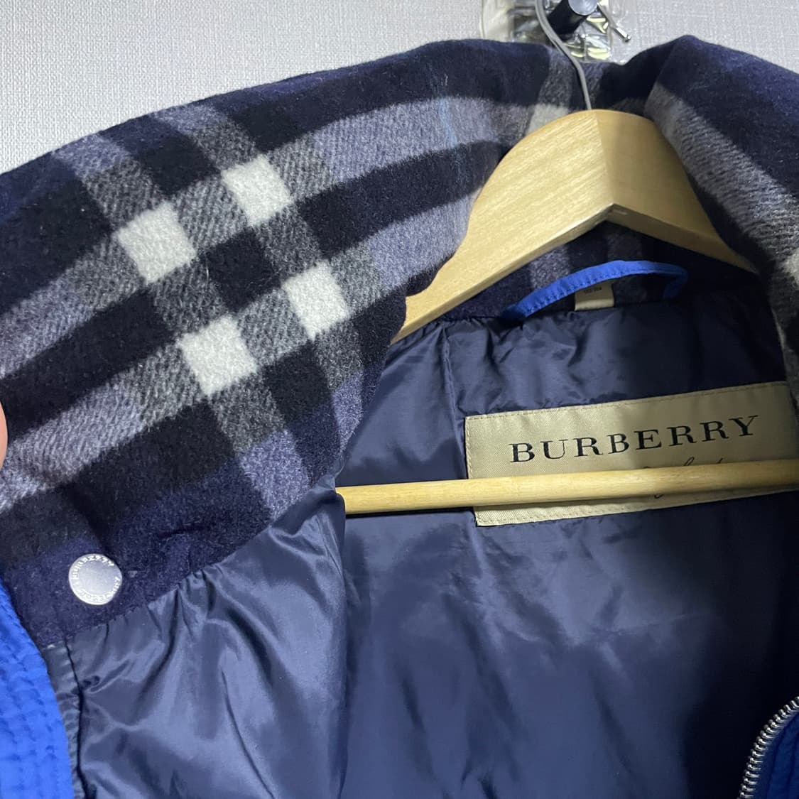 버버리 남성 다운 점퍼 블루 50 (남성 100-105 상품이미지10