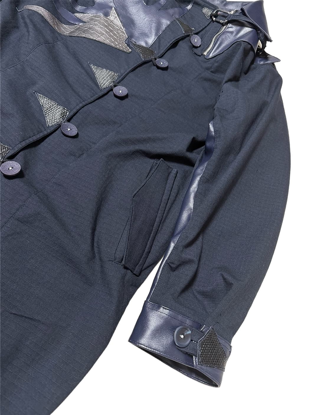 직접 만든 체인소 코트 상품이미지6