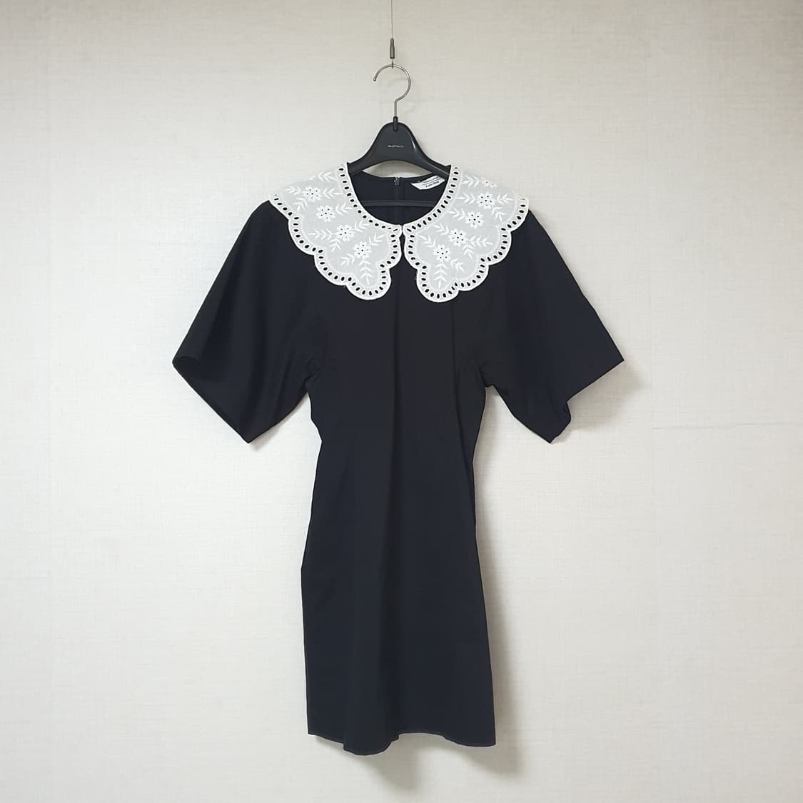 앤아더스토리즈 크로셰 카라 미니 드레스 사이즈 EUR 36 상품이미지3