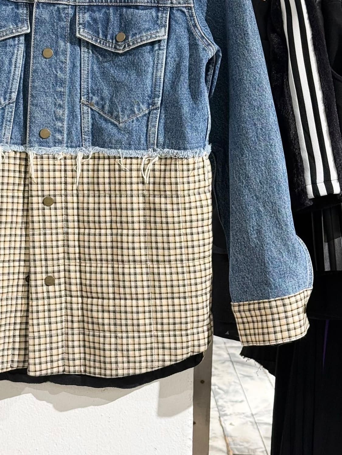 산드로 데님 퀼팅 체크 패널 자켓 상품이미지5