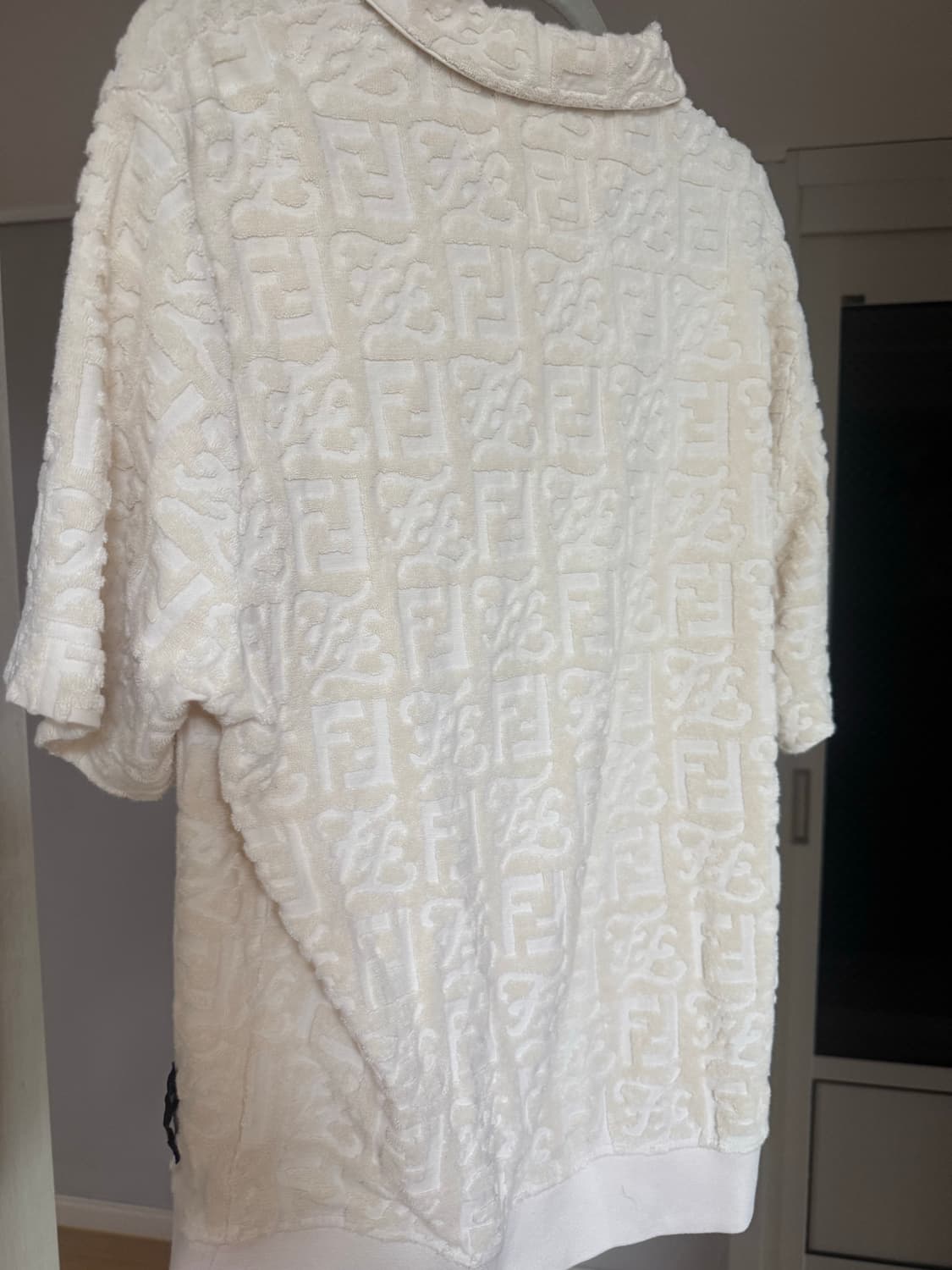 펜디 테리 모노그램 카라티 상품이미지2