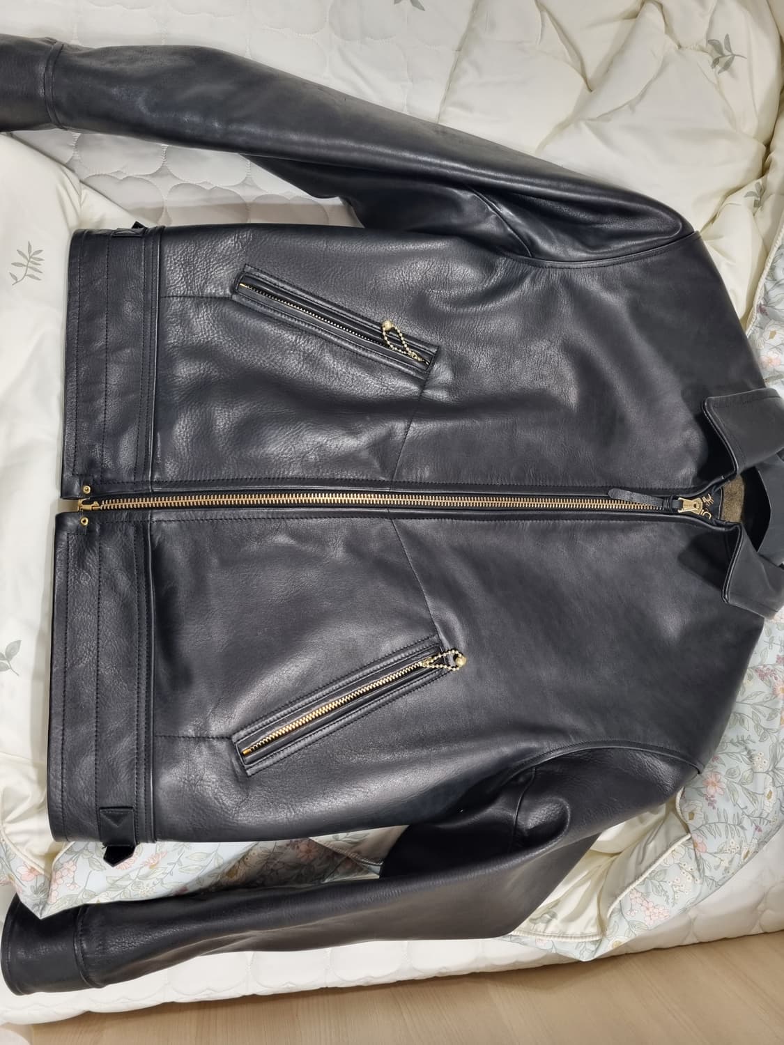 아카펠라클로딩 lot.587 상품이미지1