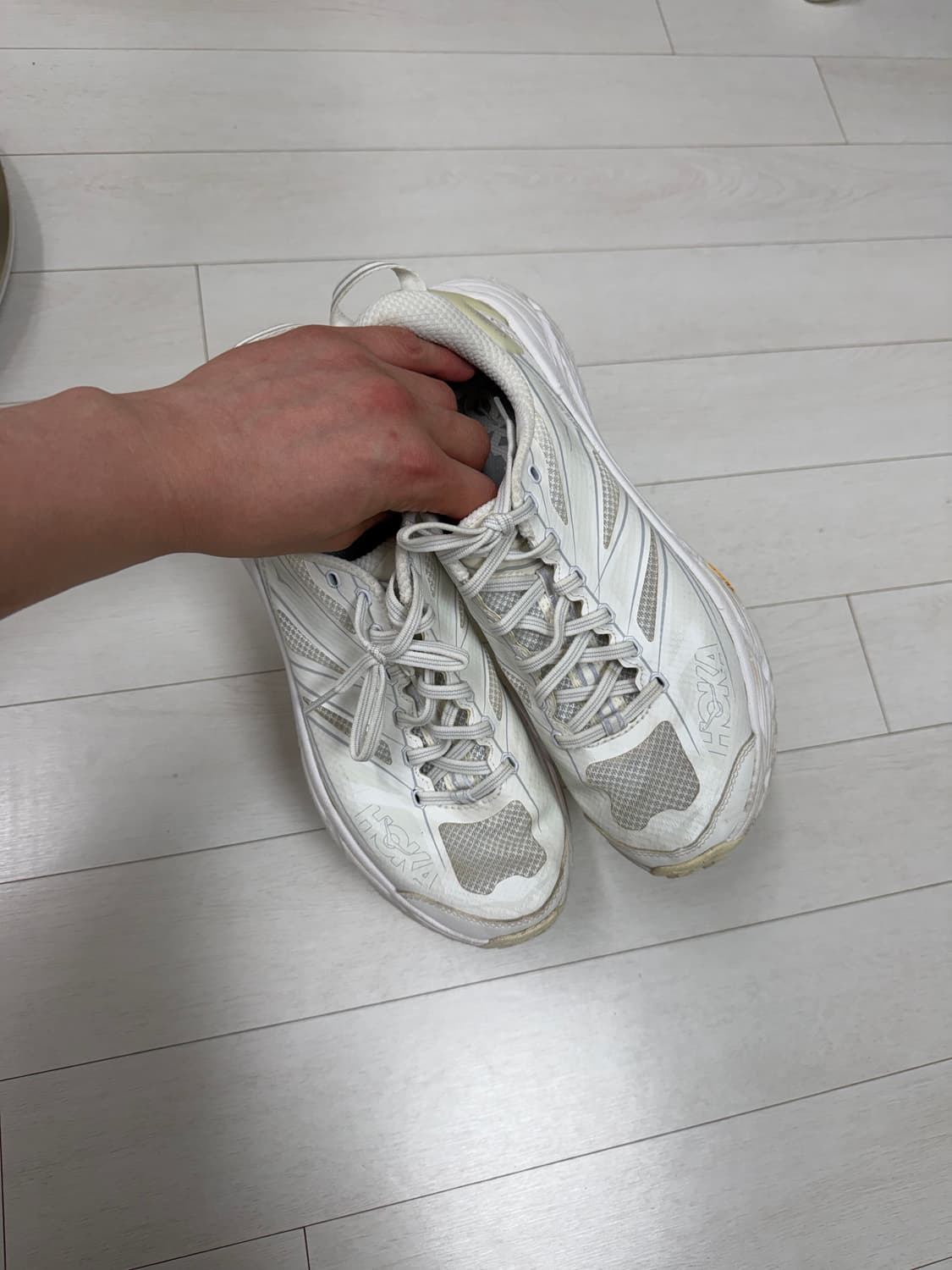 호카 마파테 스피드 2 275 사이즈  사진 찍고 절대 안신습니다 상품이미지2