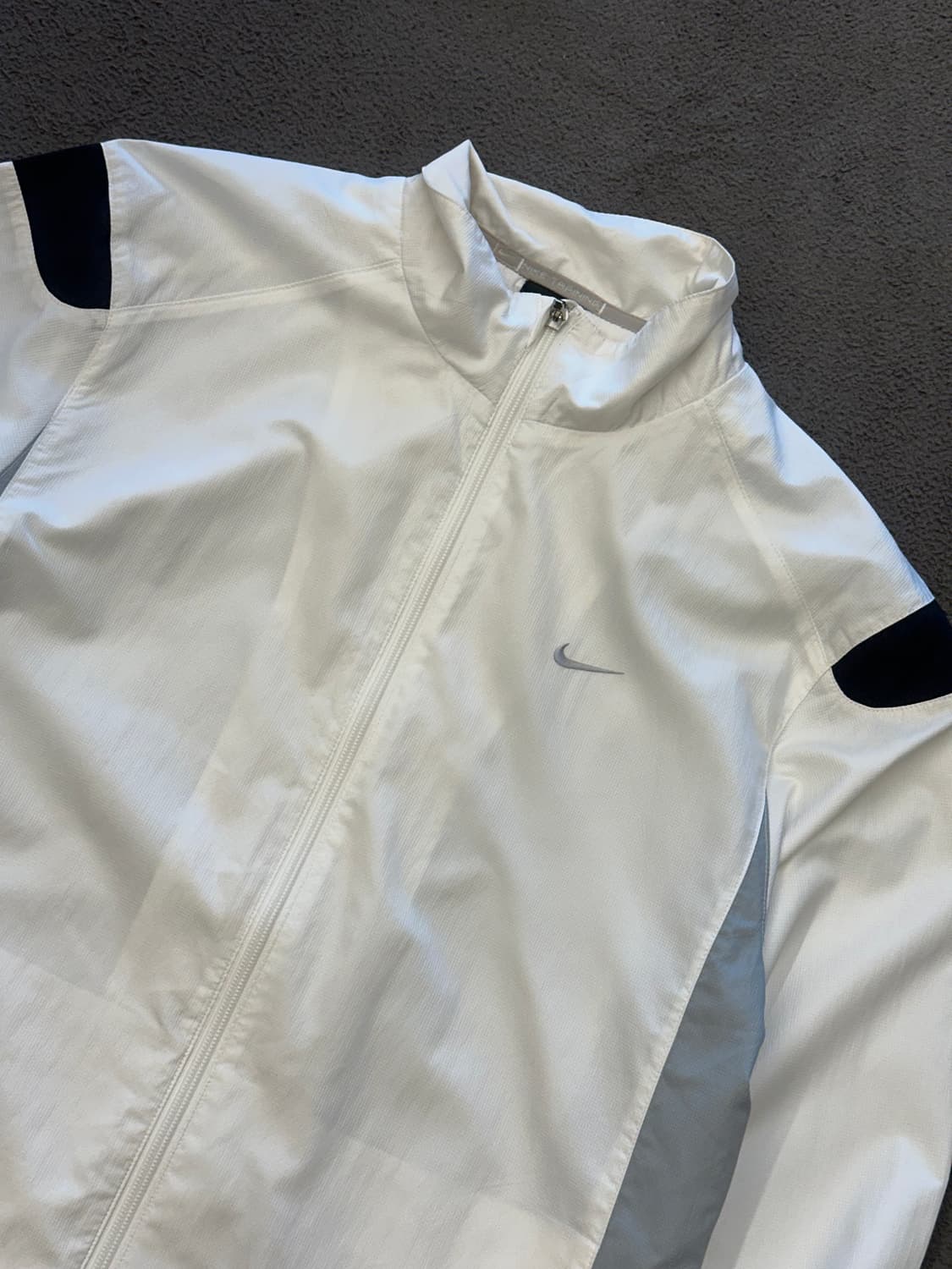 나이키 올드스쿨 바람막이 처분 대장급  상품이미지2