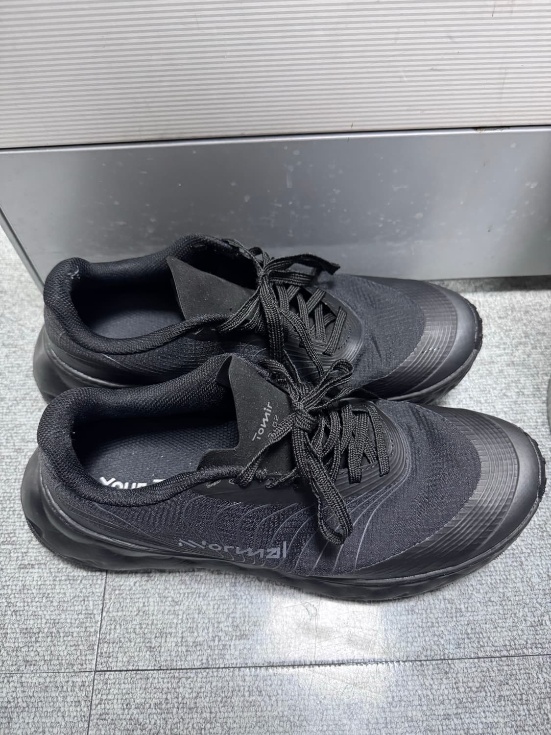 노말(NNormal) 토미르 1 올블랙 판매합니다. 상품이미지1