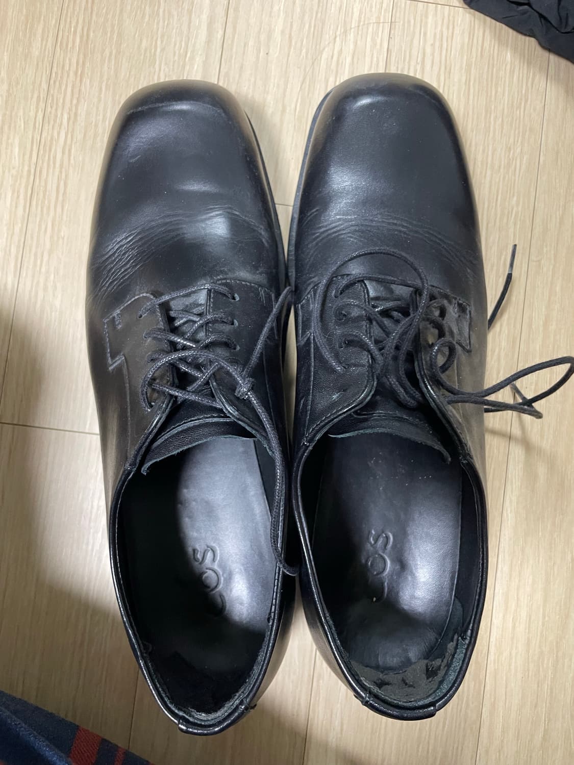 코스 스퀘어토 더비 상품이미지1