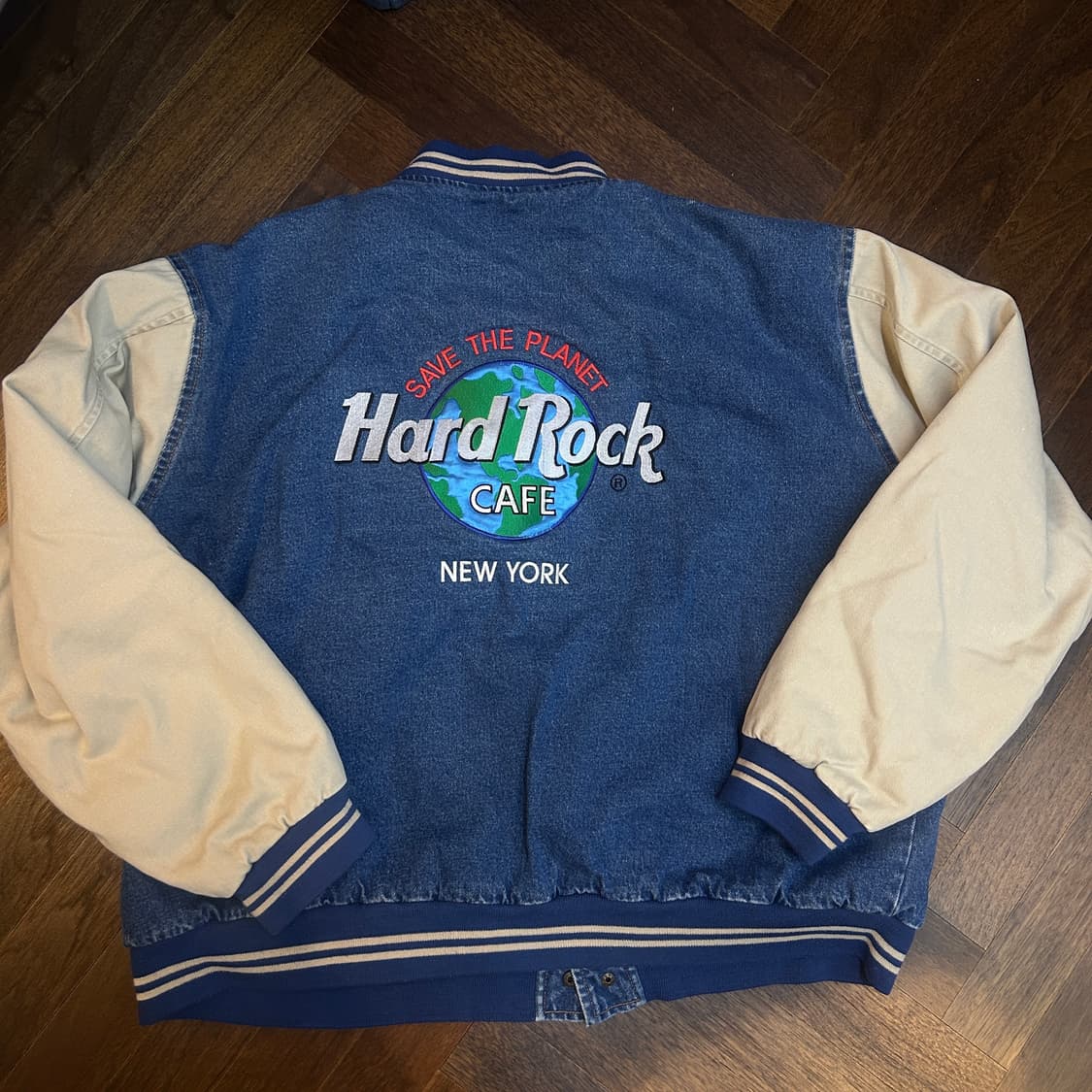 90s Hard Rock Newyork 하드락카페 뉴욕 데님 바시티자켓 상품이미지1