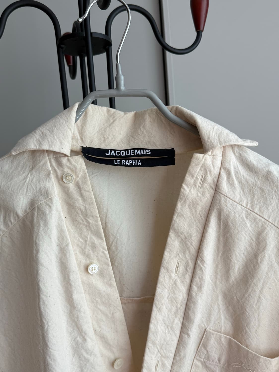 [48] JACQUEMUS 23SS Tilted Shirt 상품이미지2