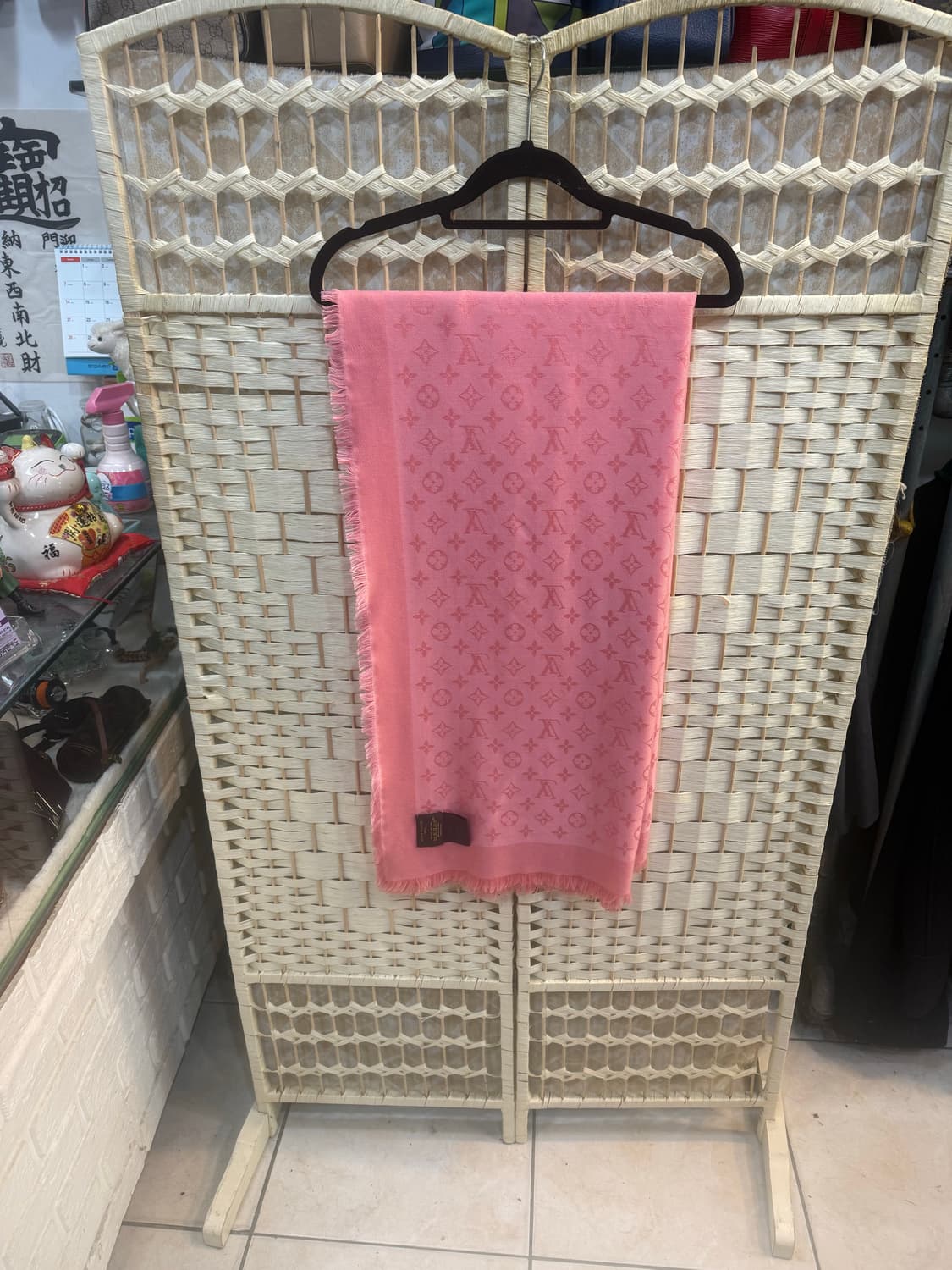 정품 루이비통 모노그램 실크혼방 숄 팝니다 상품이미지1