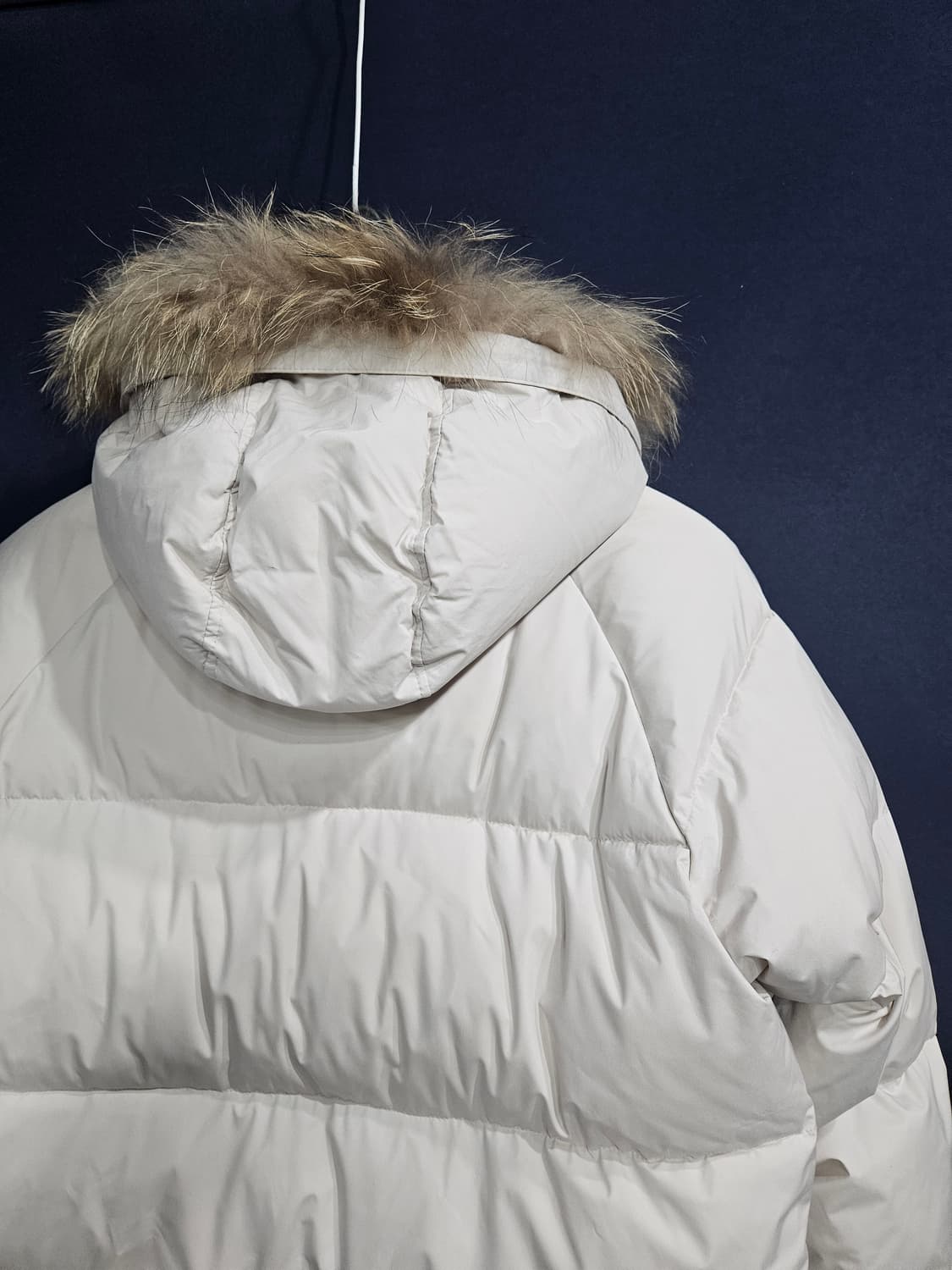 지프 아이보리컬러 남성 95~100 덕다운 패딩  상품이미지9