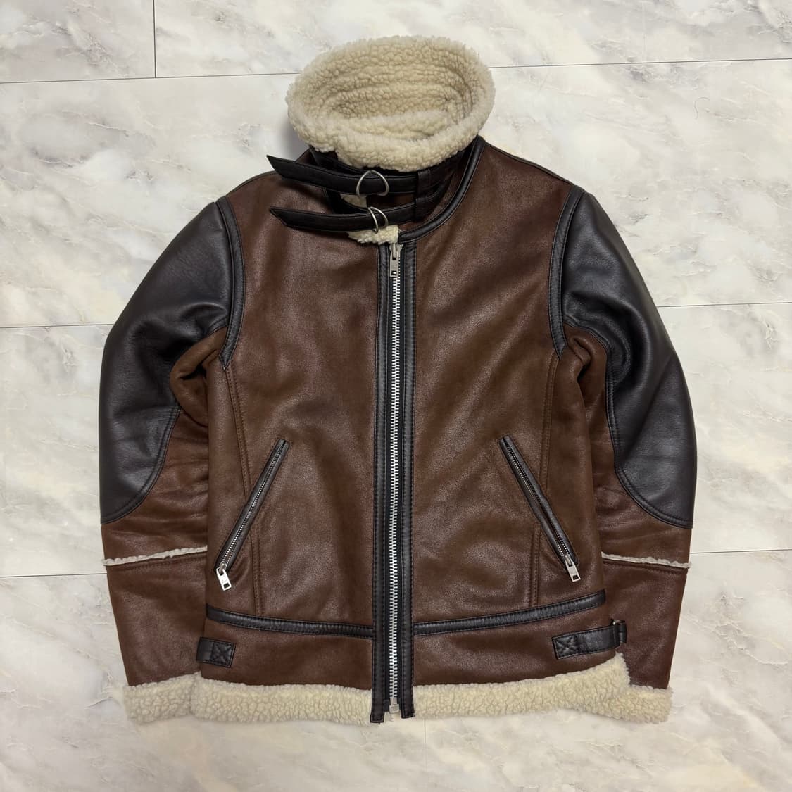 카이아크만 B3 무스탕 브라운 상품이미지1