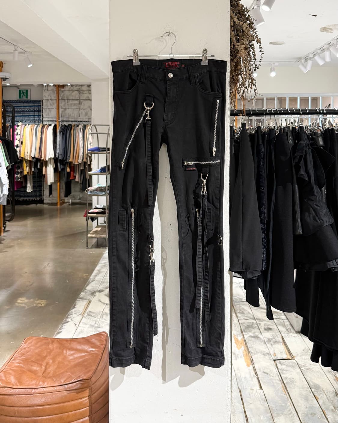 트립 nyc 블랙 본디지 지퍼 팬츠 상품이미지1
