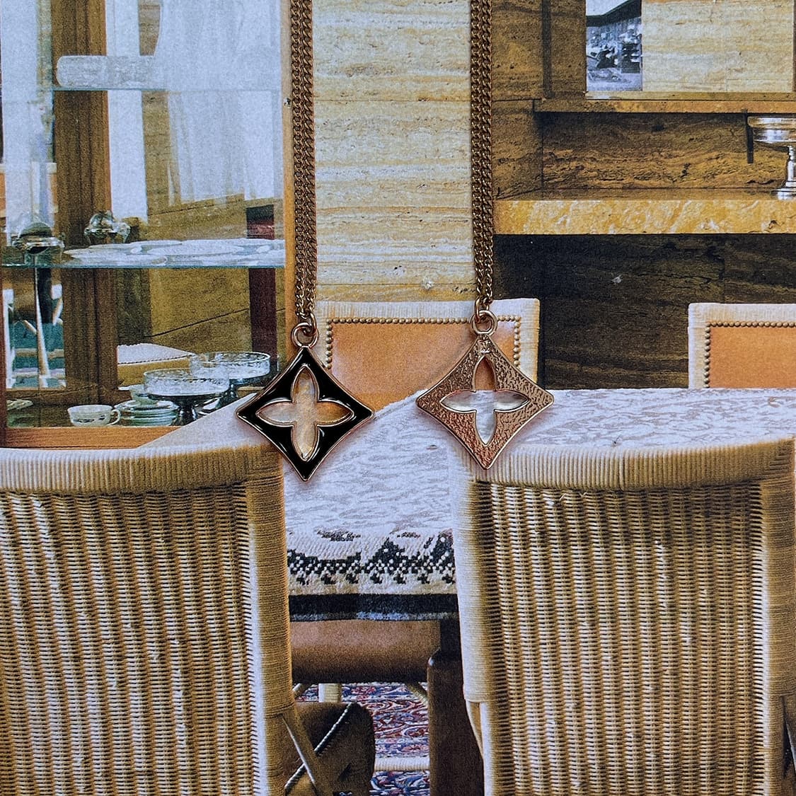 루이비통 모노그램 플라워 목걸이 상품이미지5