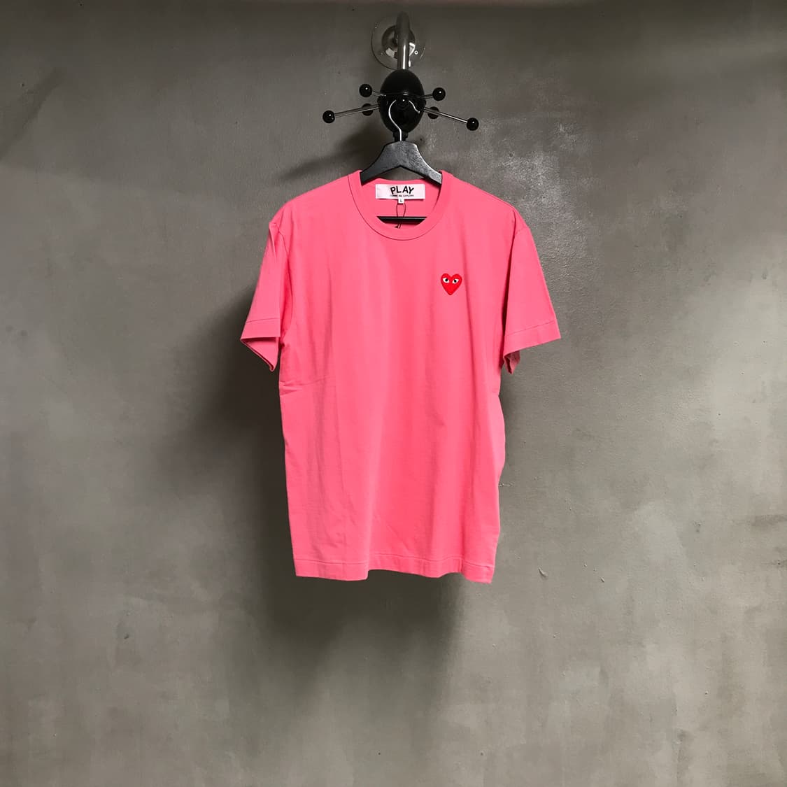 꼼데가르송 와펜 반팔 티셔츠 핑크 L(W) 상품이미지1