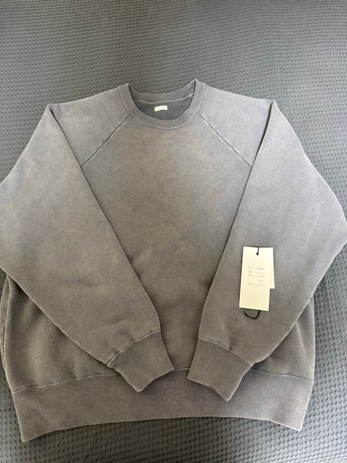 [4]아프레쎄 25aw 빈티지 스웻 그레이 상품이미지1