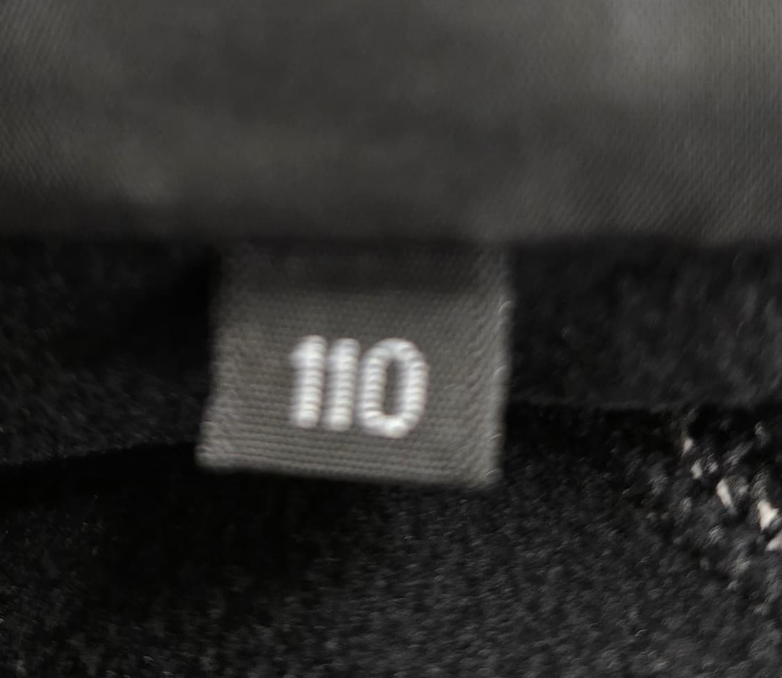 네셔널지오그래픽 가모아노락 
싸이즈 105~110  남자.
 상품이미지6