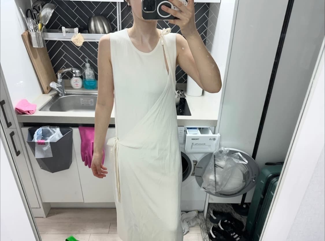 (새상품)COS 아이보리 랩 민소매 원피스 상품이미지4